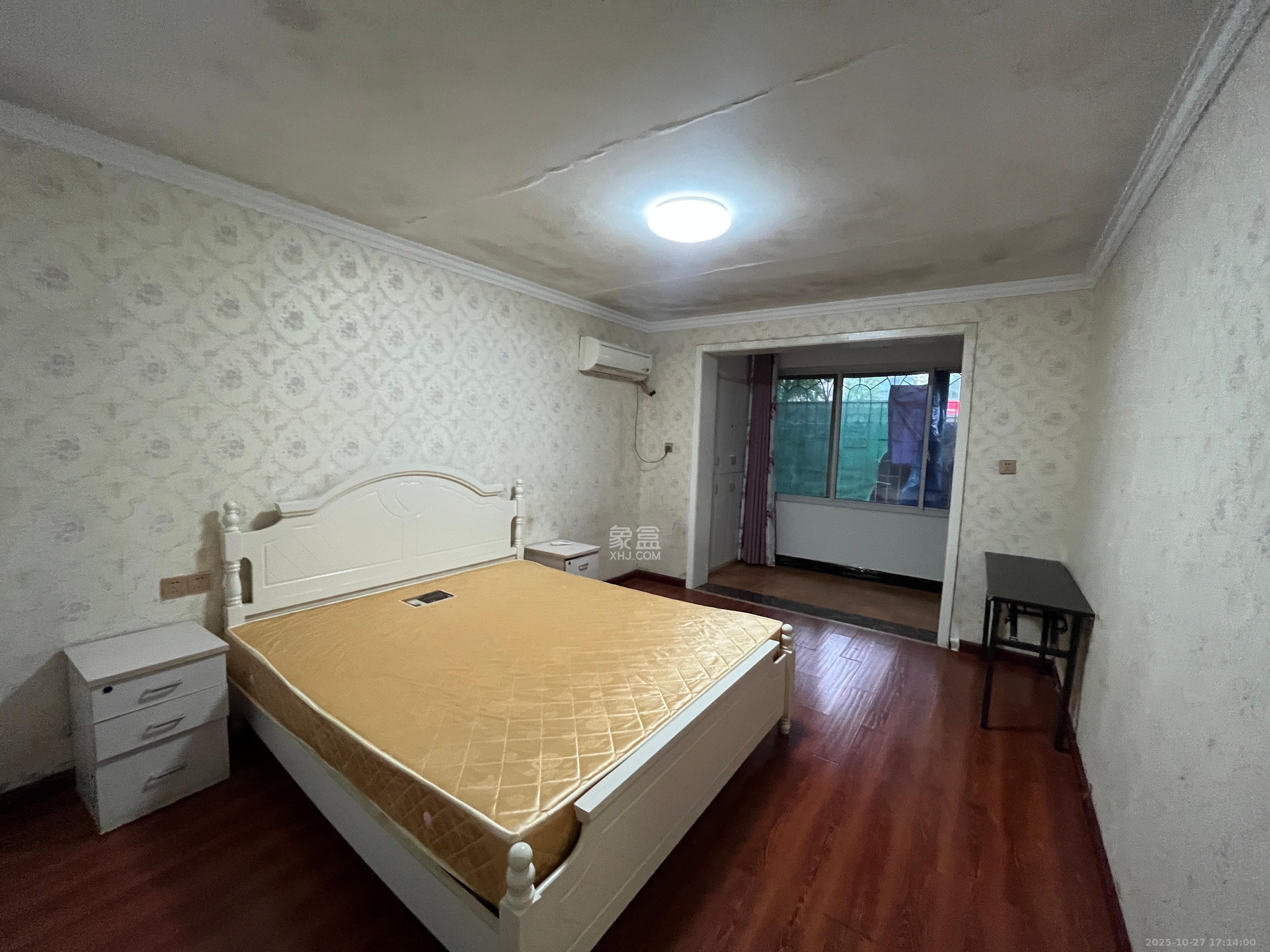 福乐凯公寓  2室2厅1卫    2500.0元/月室内图