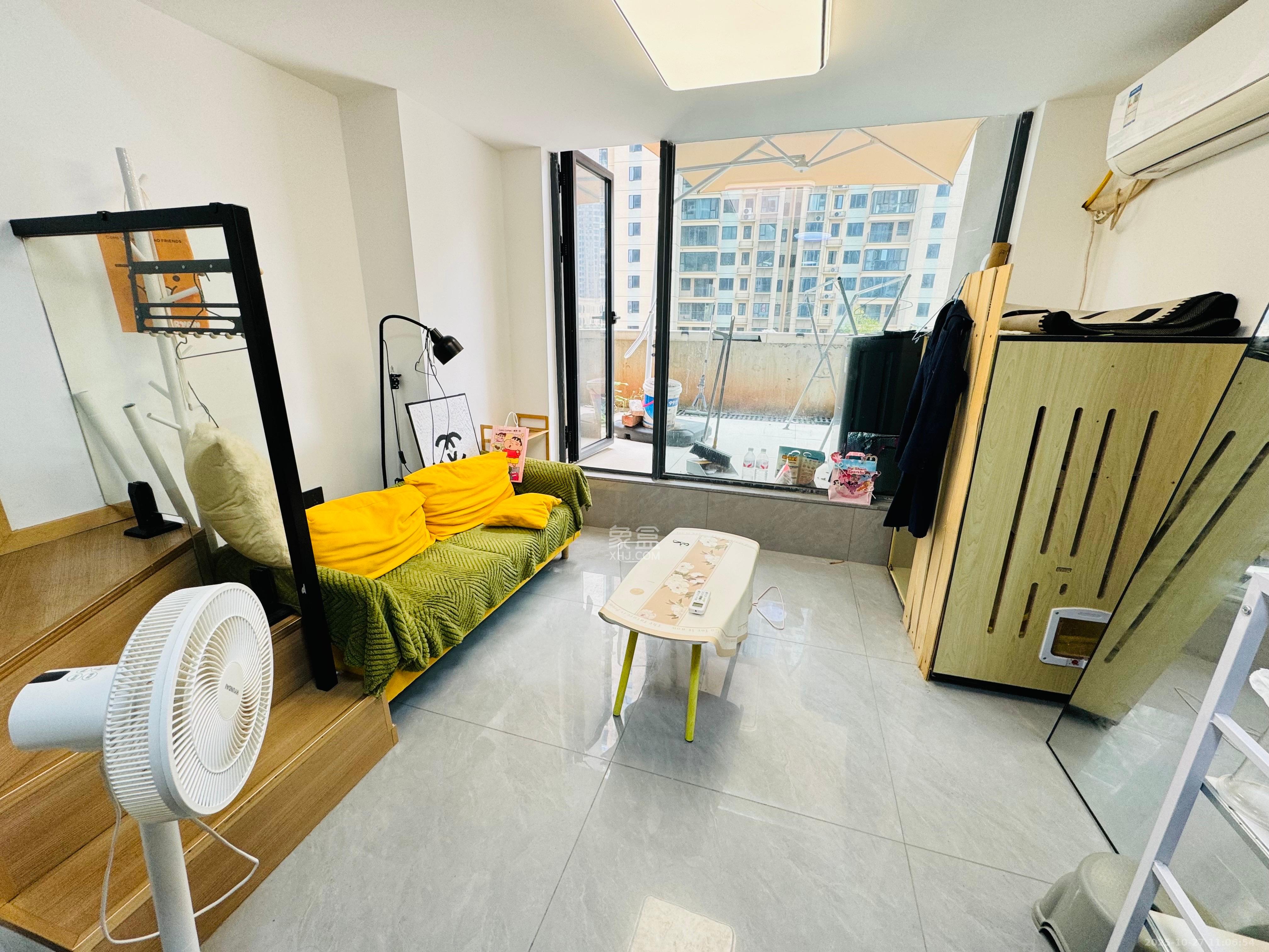 力高凤凰新天  1室1厅1卫    1750.0元/月 力高凤凰新天  1室1厅1卫    1750.0元/月室内图