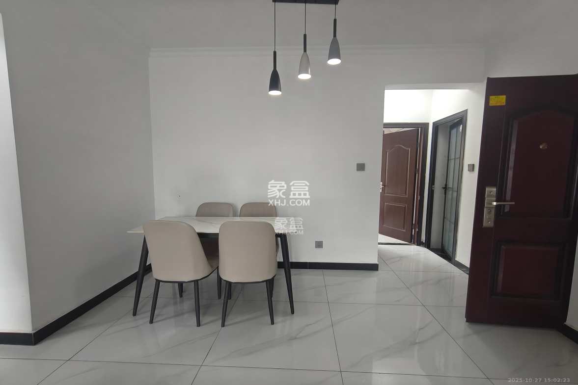 和庄  3室1厅1卫    2500.0元/月 和庄  3室1厅1卫    2500.0元/月室内图