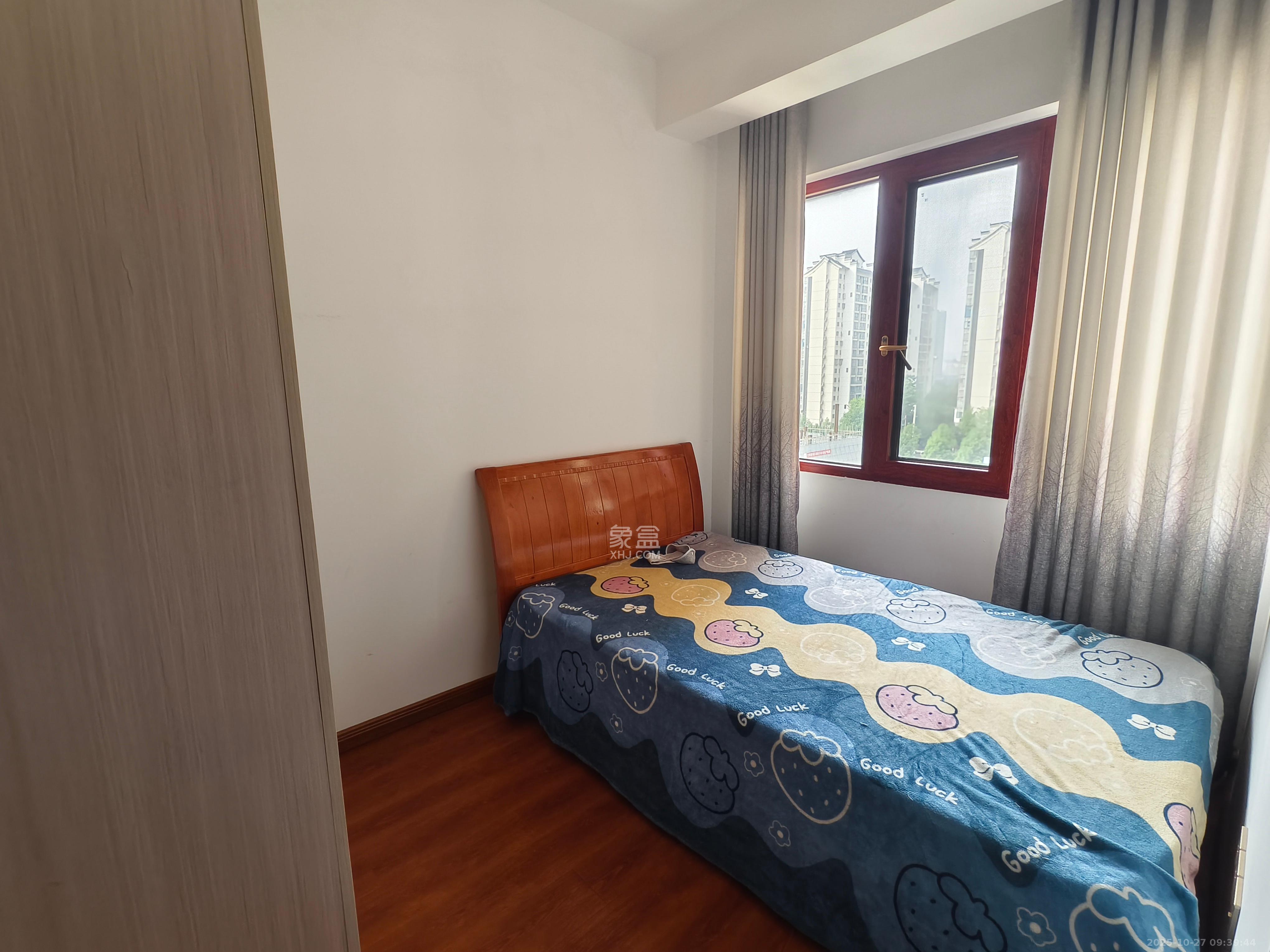 嘉宇盛世华章  3室2厅1卫    2200.0元/月 嘉宇盛世华章  3室2厅1卫    2200.0元/月室内图