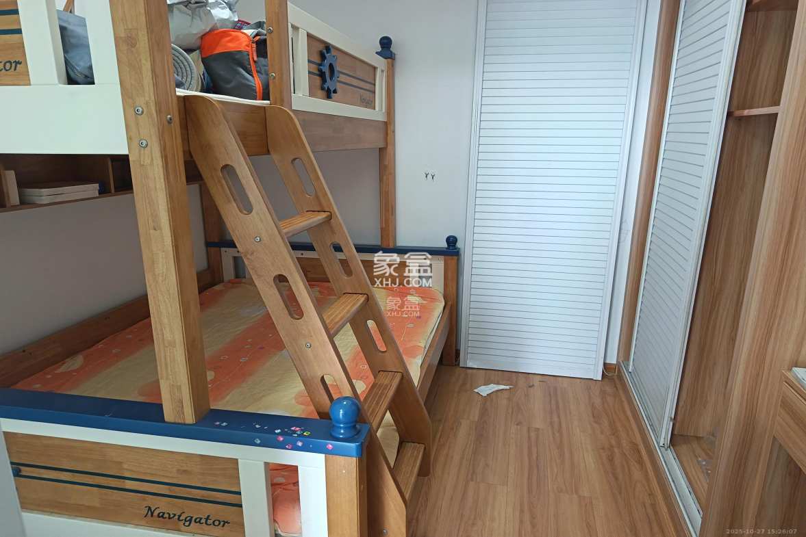 万坤图财富广场  3室2厅1卫    6000.0元/月 万坤图财富广场  3室2厅1卫    6000.0元/月室内图