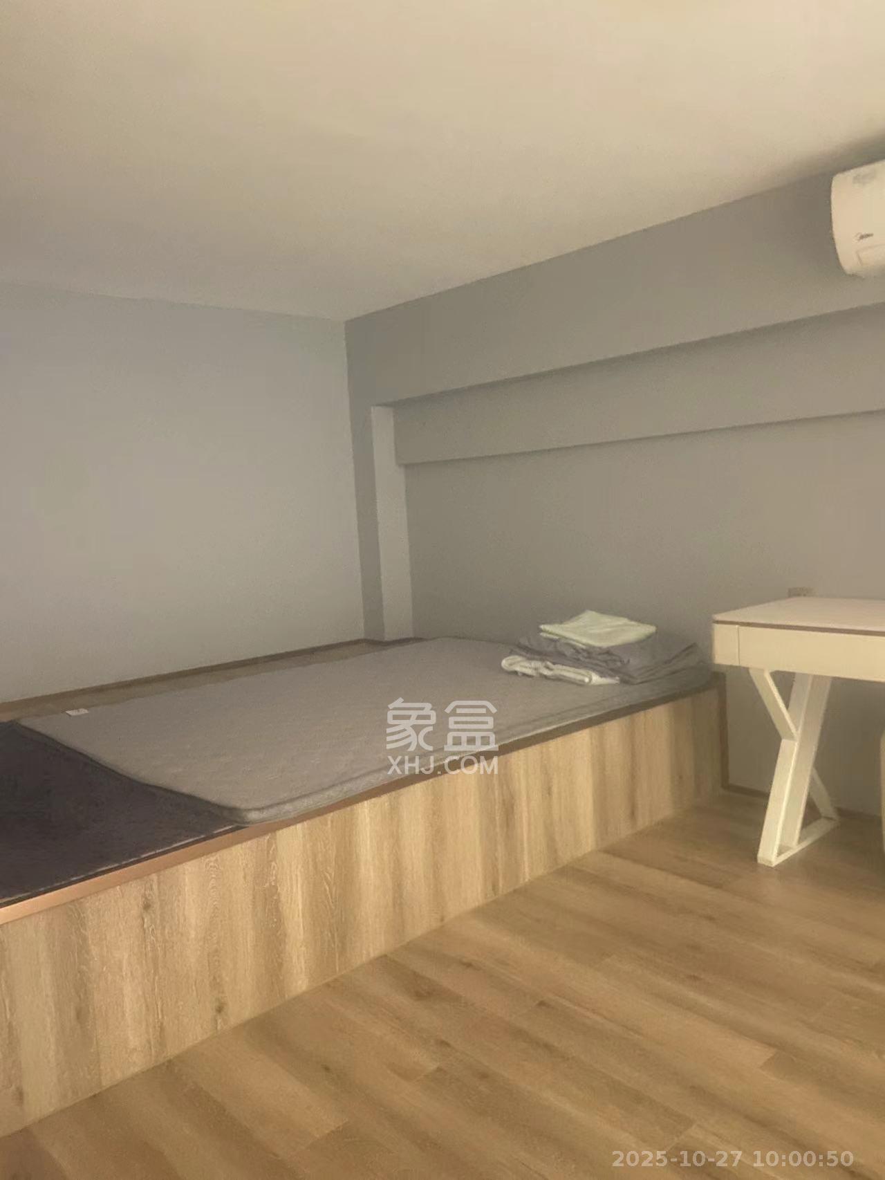 旺德府万象时代  2室1厅1卫    2700.0元/月室内图