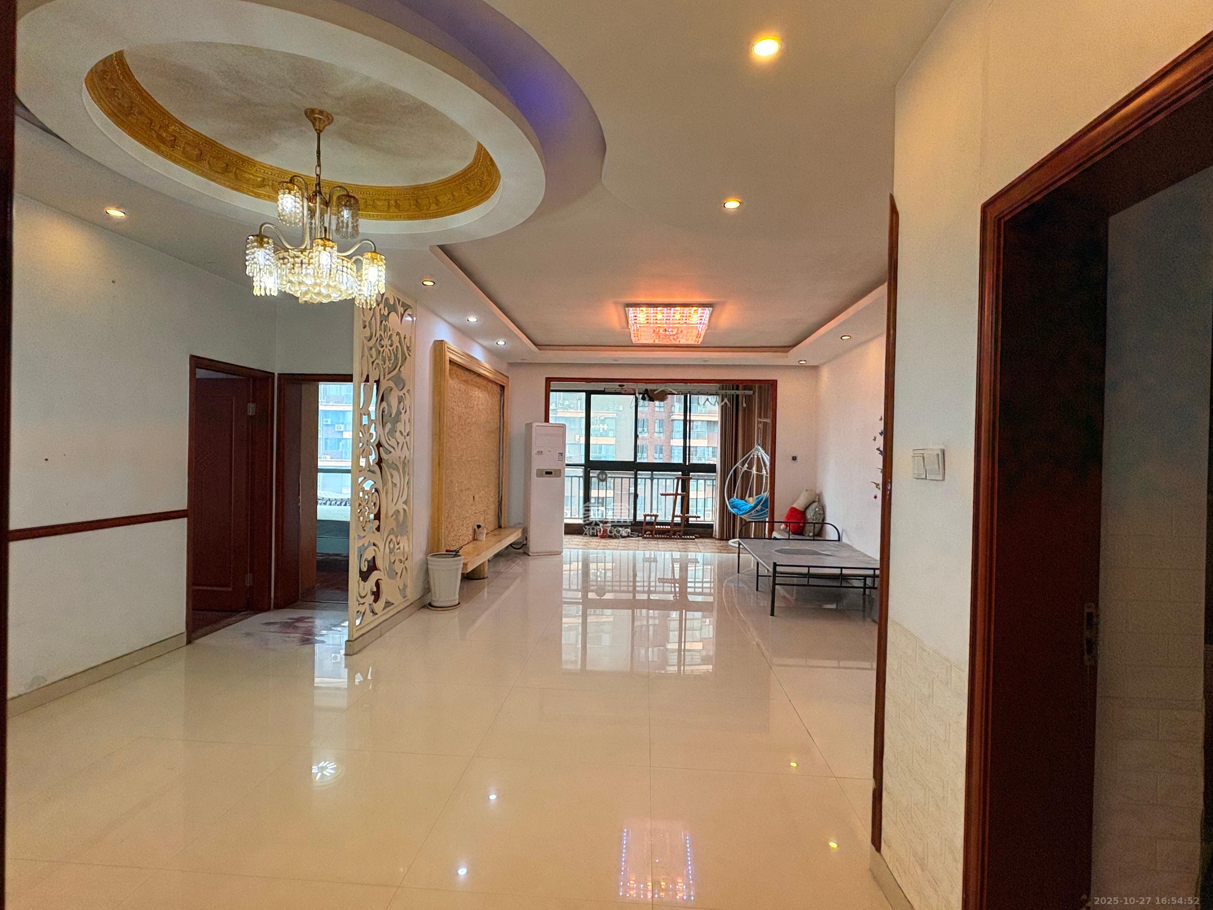 麓谷公馆(涉外国际公馆)  4室2厅1卫    2200.0元/月 麓谷公馆(涉外国际公馆)  4室2厅1卫    2200.0元/月