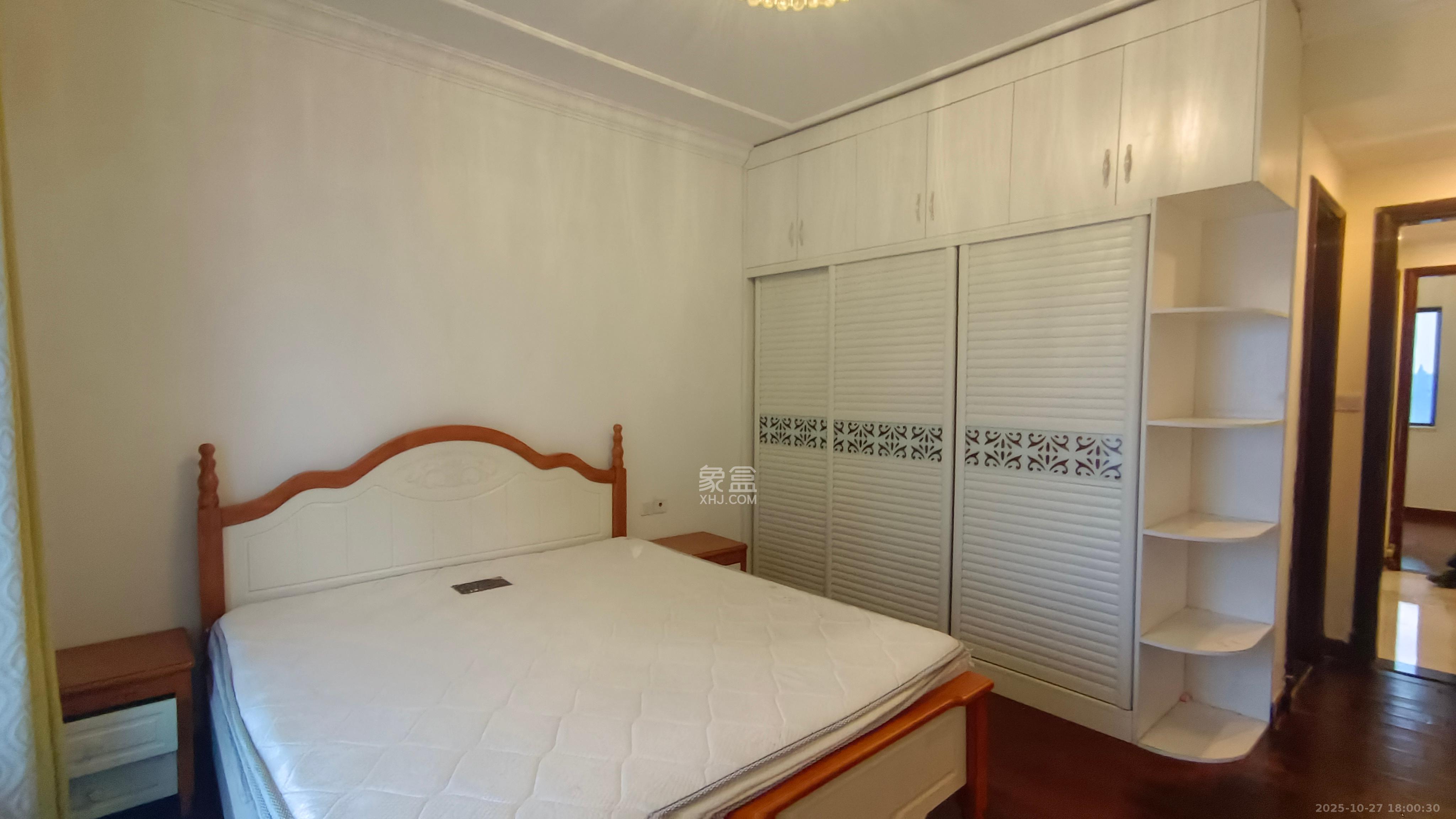 恒大御景半岛锦绣苑  3室2厅2卫    3200.0元/月 恒大御景半岛锦绣苑  3室2厅2卫    3200.0元/月室内图