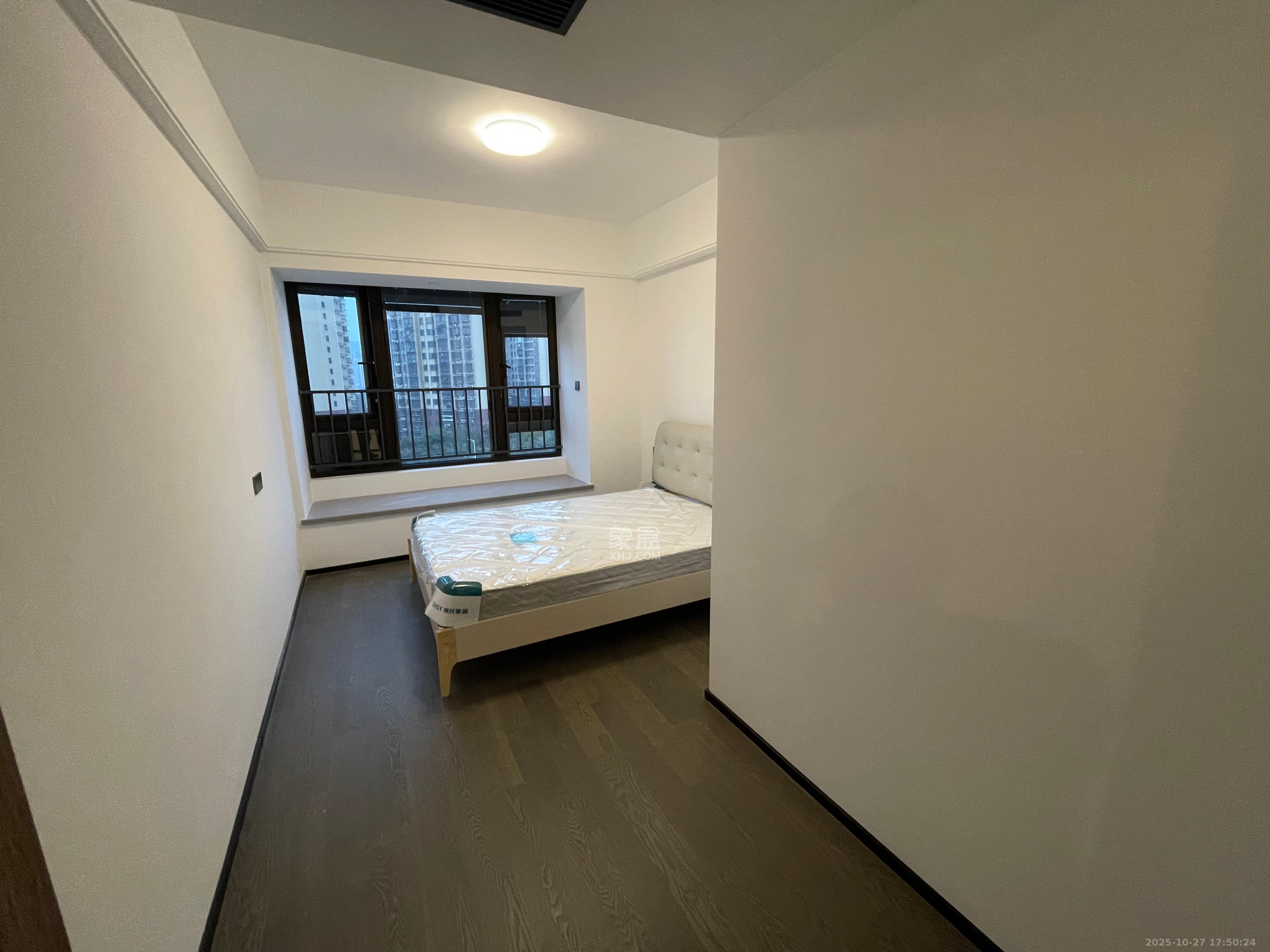 万科森林公园  4室2厅2卫    4500.0元/月 万科森林公园  4室2厅2卫    4500.0元/月室内图