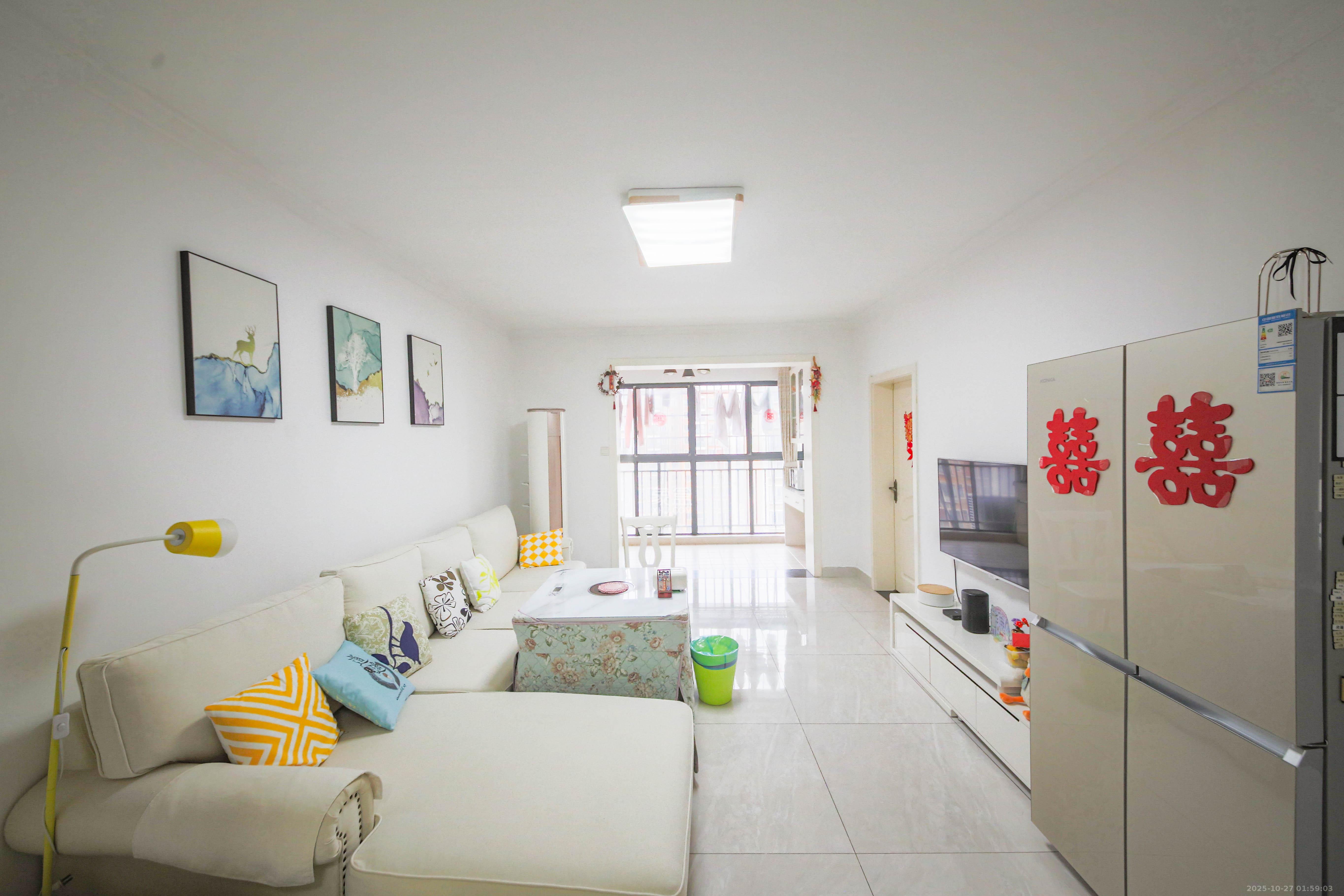 童话里  3室1厅1卫    75.0万 童话里  3室1厅1卫    75.0万客厅