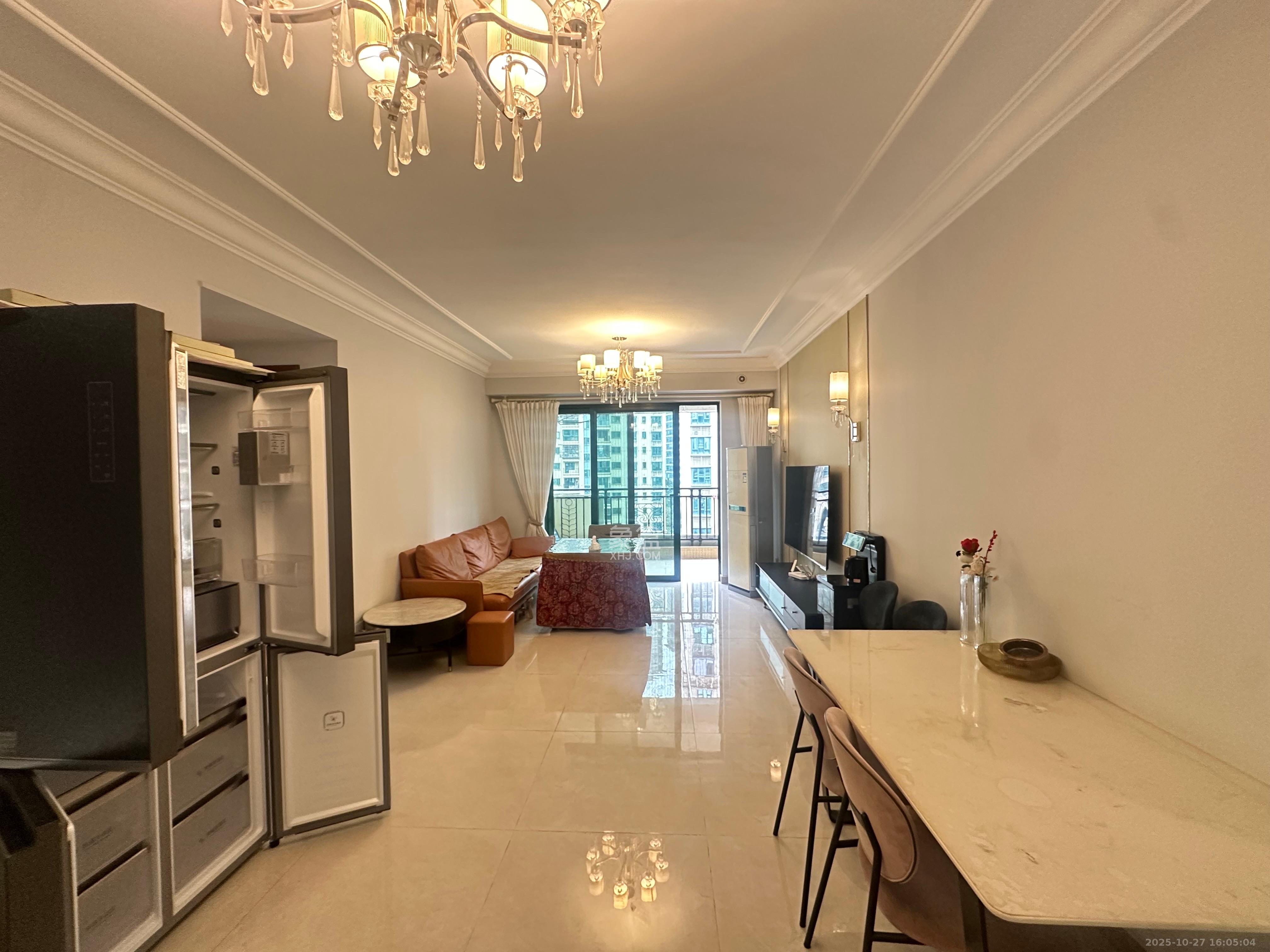 恒大雅苑 3室2厅2卫 2800.0元/月 恒大雅苑 3室2厅2卫 2800.0元/月室内图