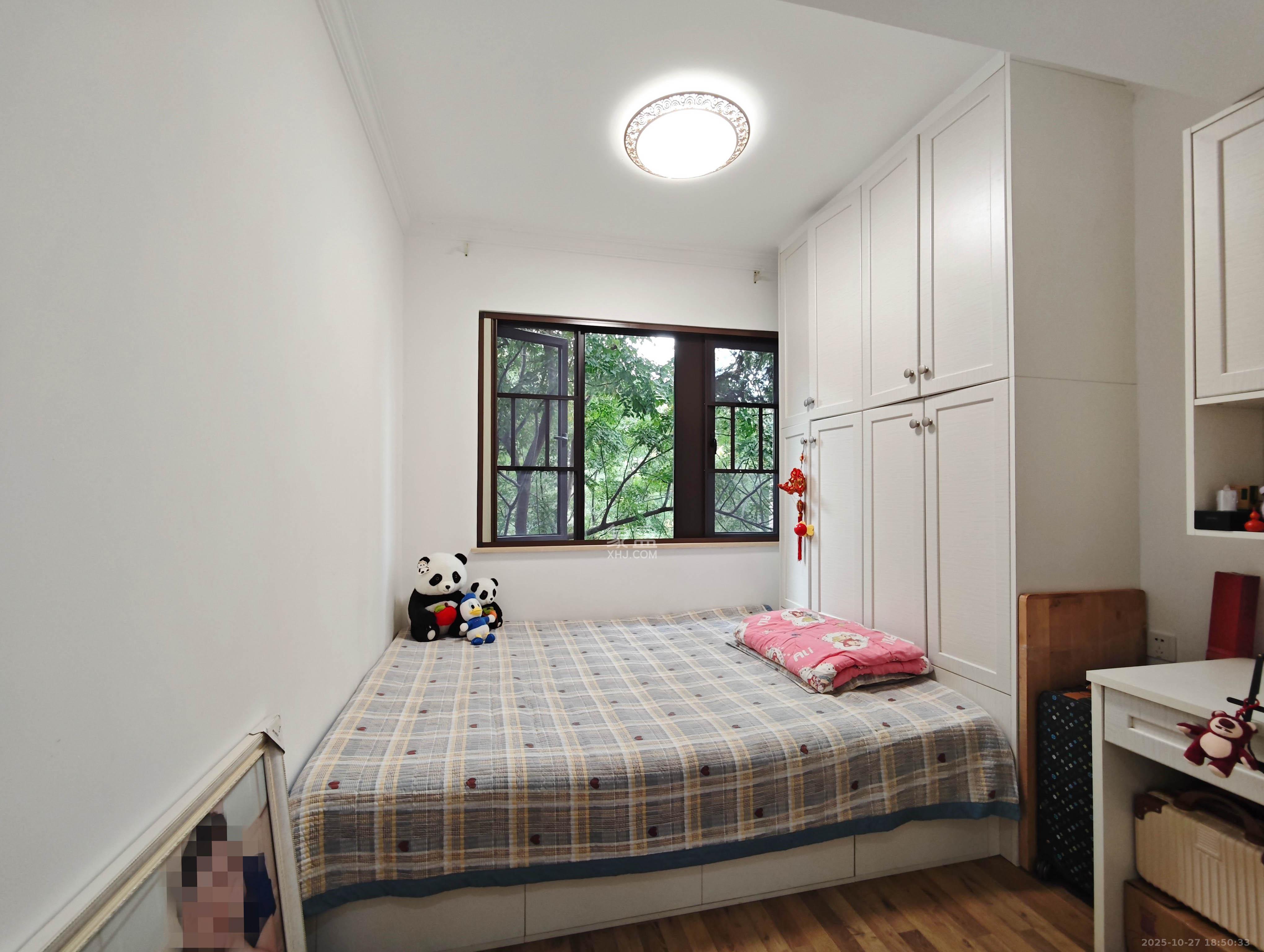 湘水郡(兴旺小爱同学)  4室2厅2卫    110.0万 湘水郡(兴旺小爱同学)  4室2厅2卫    110.0万卧室