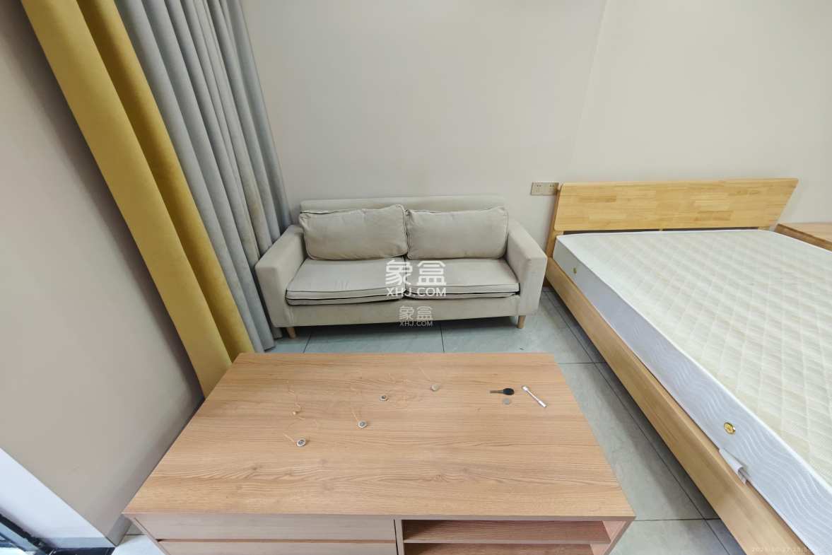 国泰九龙湾  1室1厅1卫    1300.0元/月 国泰九龙湾  1室1厅1卫    1300.0元/月室内图