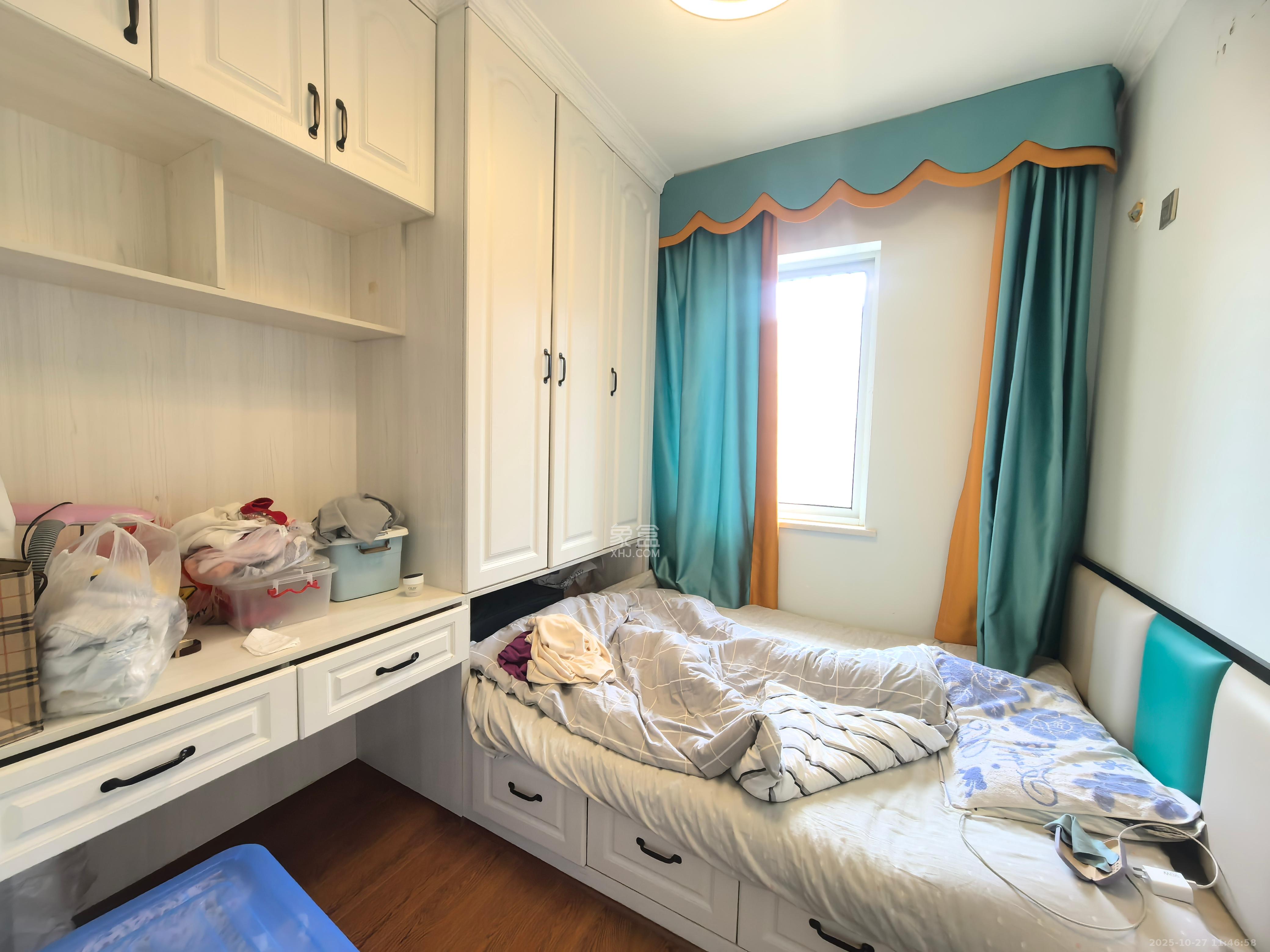 谷山乐园三期  3室2厅1卫    2400.0元/月 谷山乐园三期  3室2厅1卫    2400.0元/月室内图