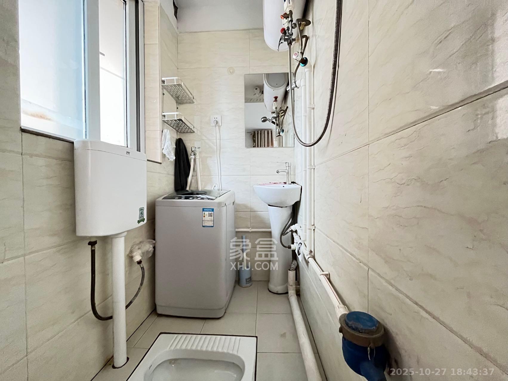 丽发新城 1室1厅0卫 850.0元/月 丽发新城 1室1厅0卫 850.0元/月室内图