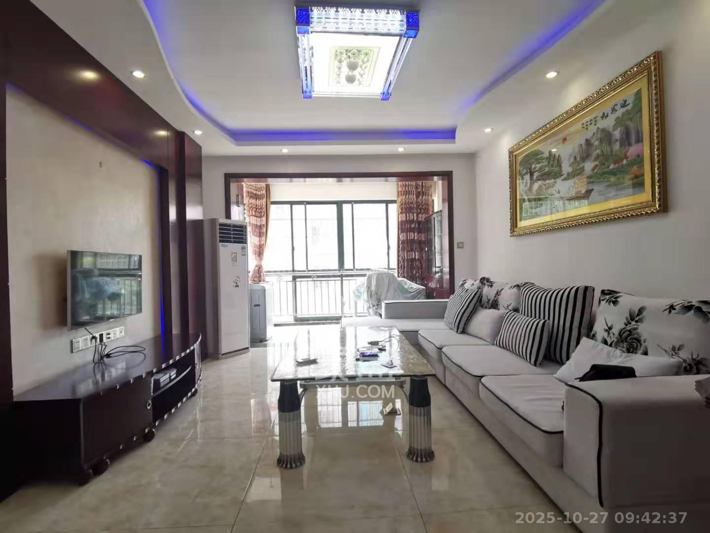 凯轩云顶  2室2厅1卫    2700.0元/月 凯轩云顶  2室2厅1卫    2700.0元/月室内图