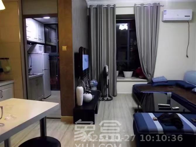 金领家族  1室1厅1卫    1650.0元/月 金领家族  1室1厅1卫    1650.0元/月室内图