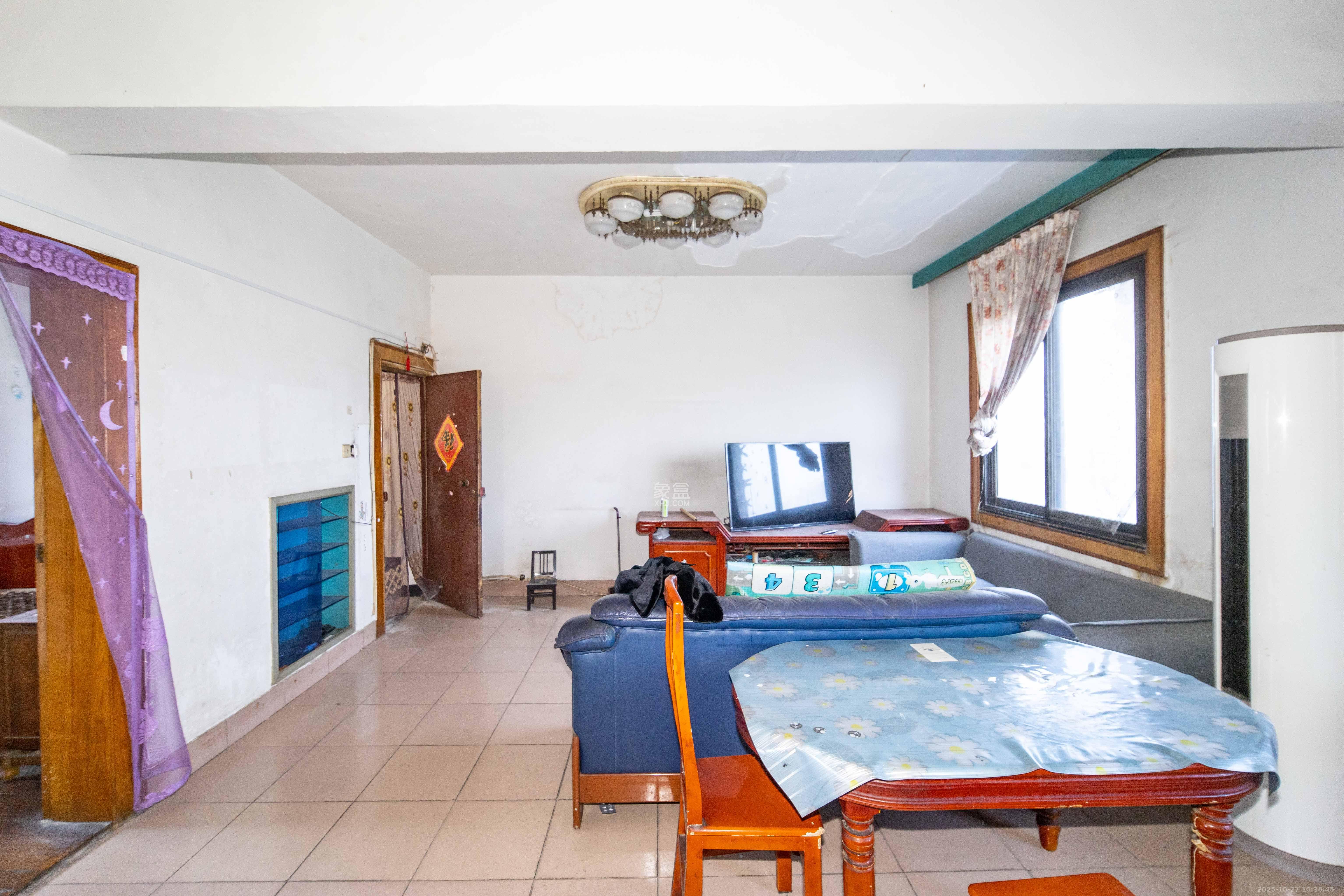 湖南省社会科学院  2室1厅1卫    1400.0元/月室内图