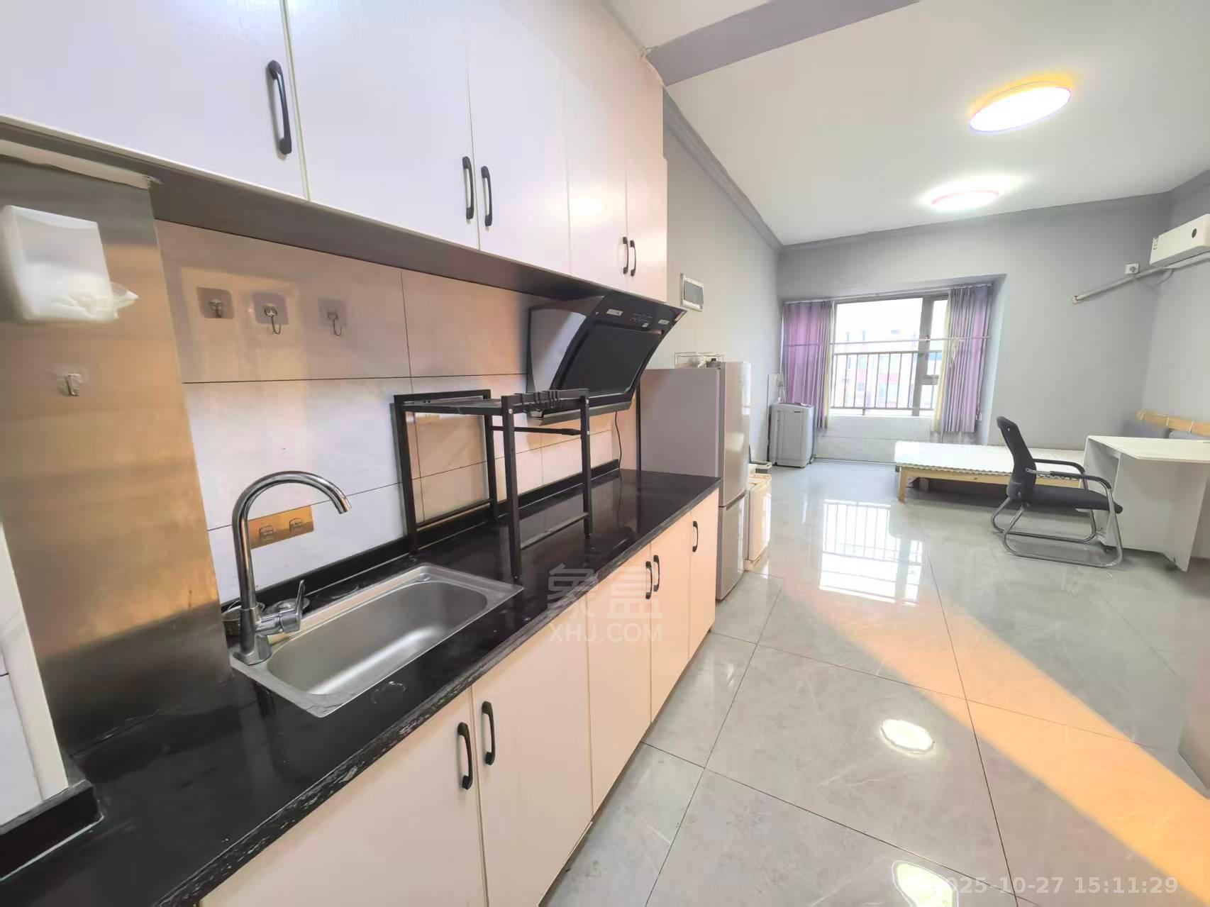 凯风珑城 1室1厅1卫 1100.0元/月 凯风珑城 1室1厅1卫 1100.0元/月室内图