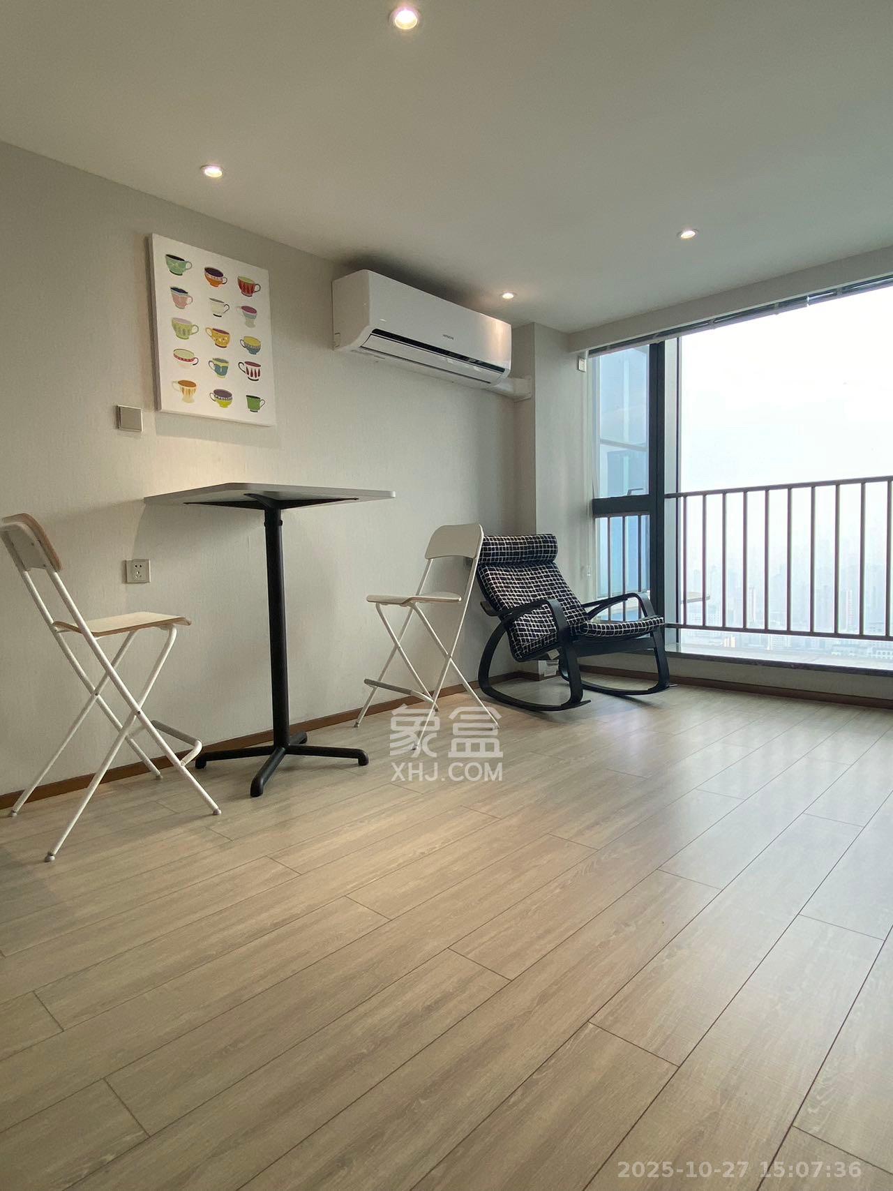 华远华时代 2室2厅1卫 3500.0元/月 华远华时代 2室2厅1卫 3500.0元/月室内图