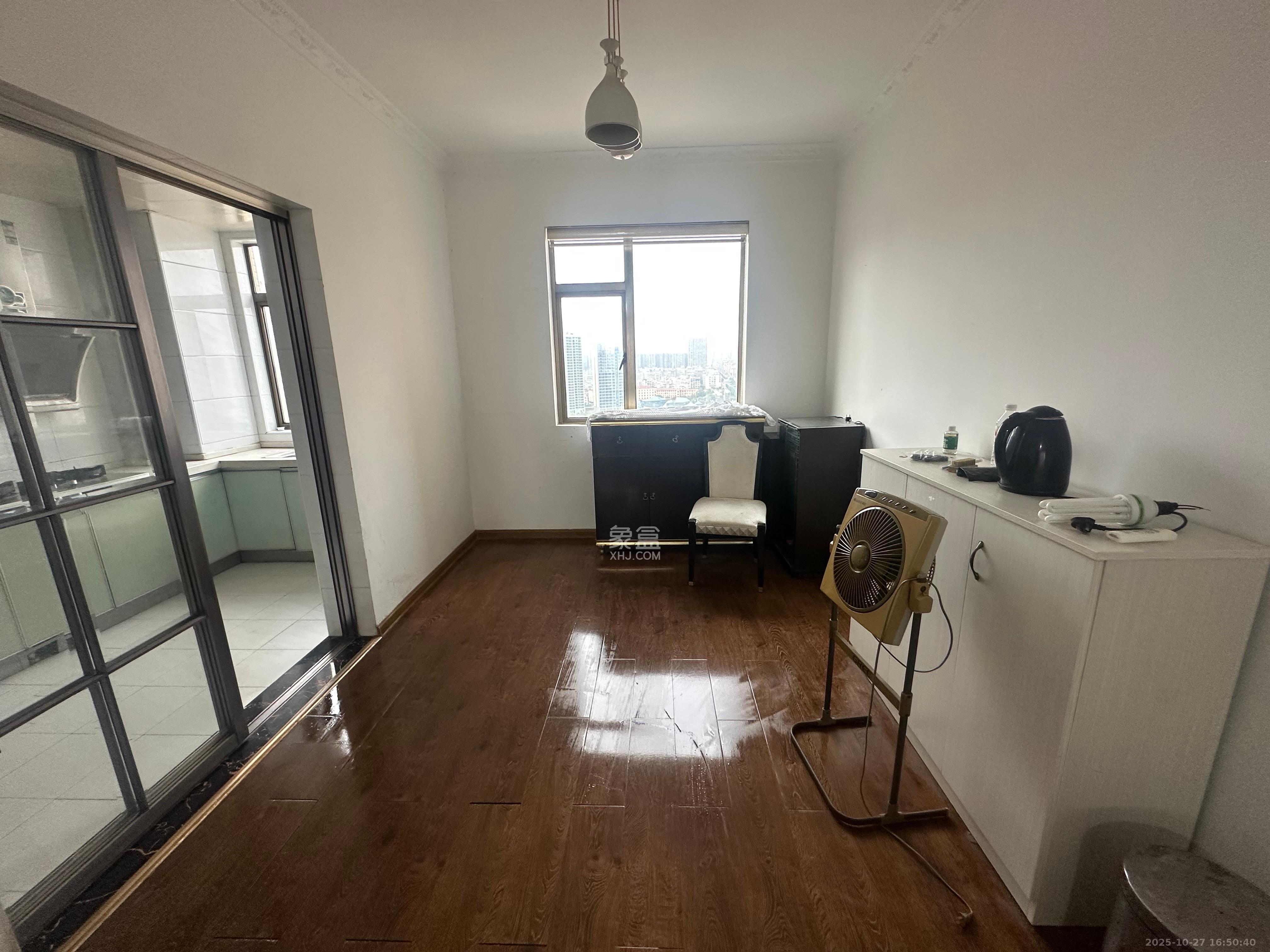 江山帝景雅典  4室2厅2卫    3000.0元/月 江山帝景雅典  4室2厅2卫    3000.0元/月室内图