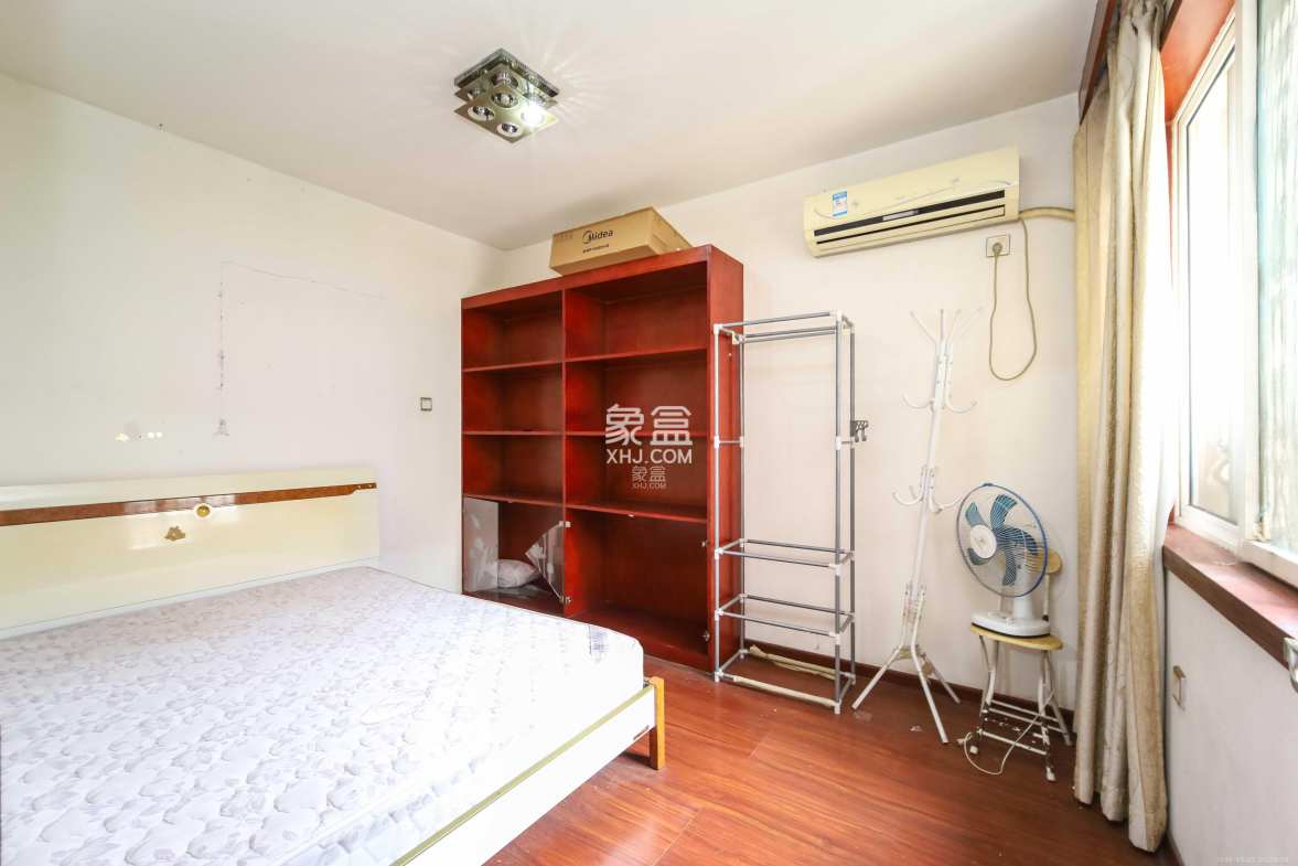 德政园 2室2厅1卫 58.0万 德政园 2室2厅1卫 58.0万卧室