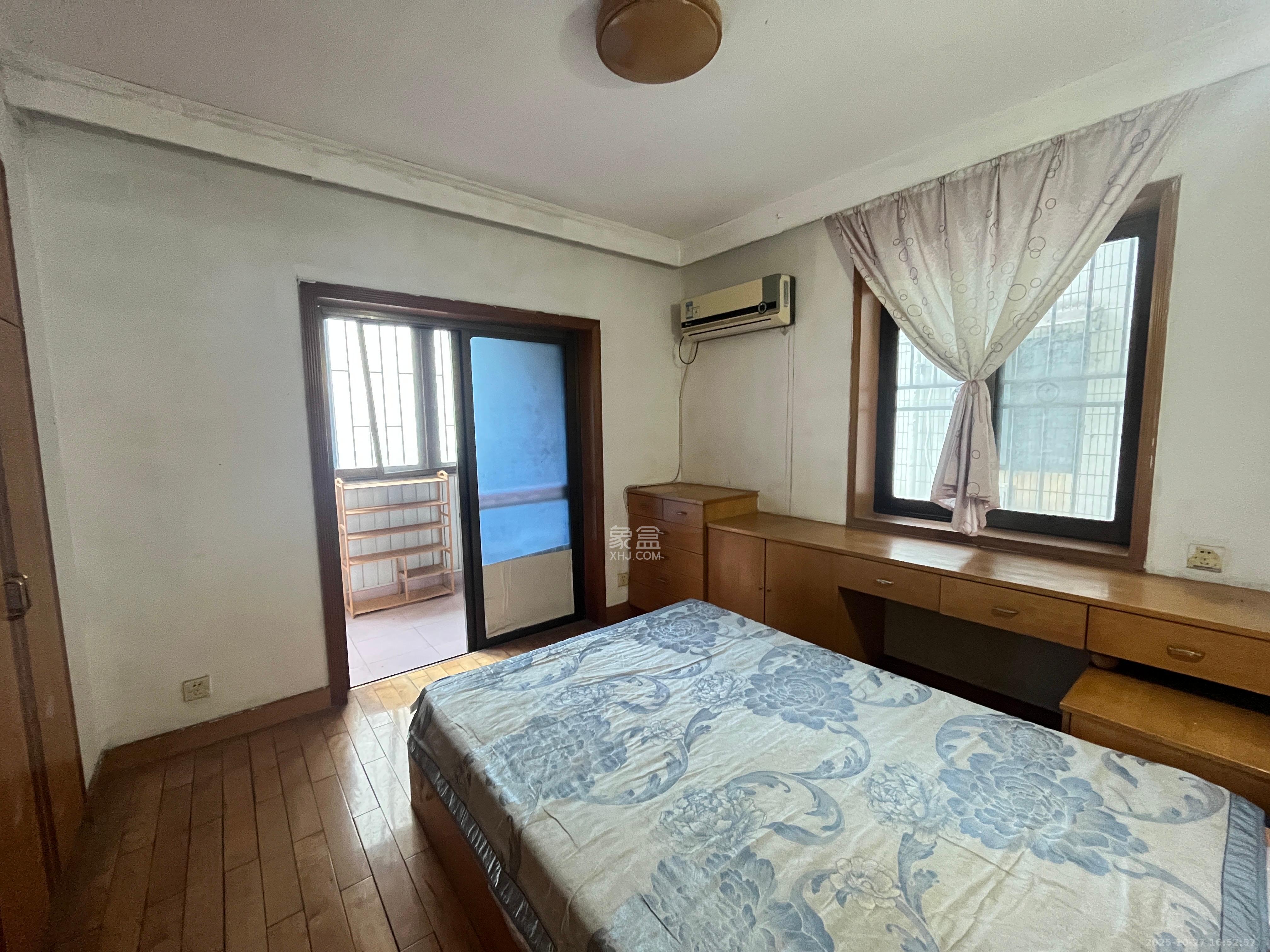 银园公寓(芙蓉区) 3室2厅1卫 2200.0元/月 银园公寓(芙蓉区) 3室2厅1卫 2200.0元/月室内图