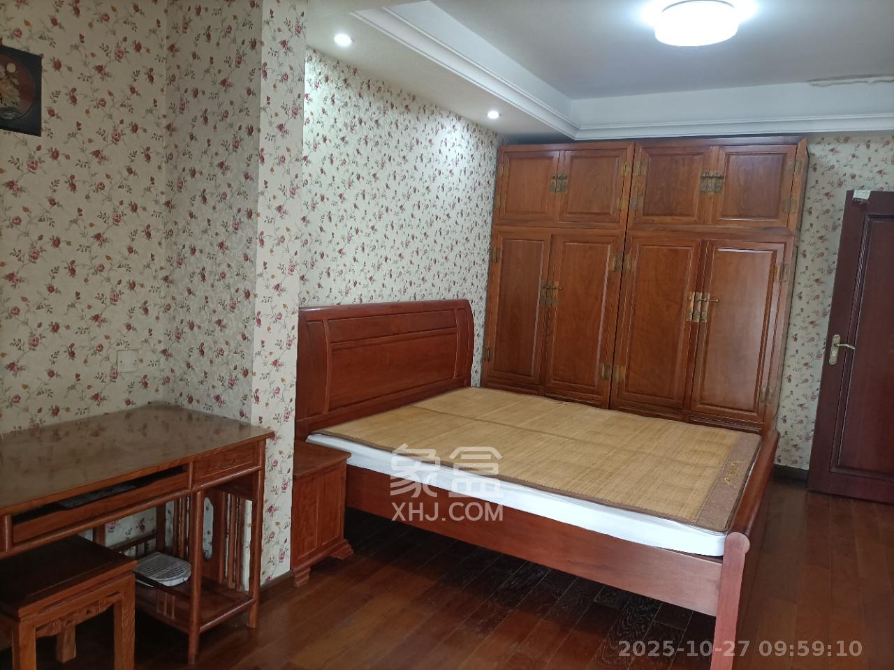 公园9号 2室1厅1卫 2600.0元/月 公园9号 2室1厅1卫 2600.0元/月室内图