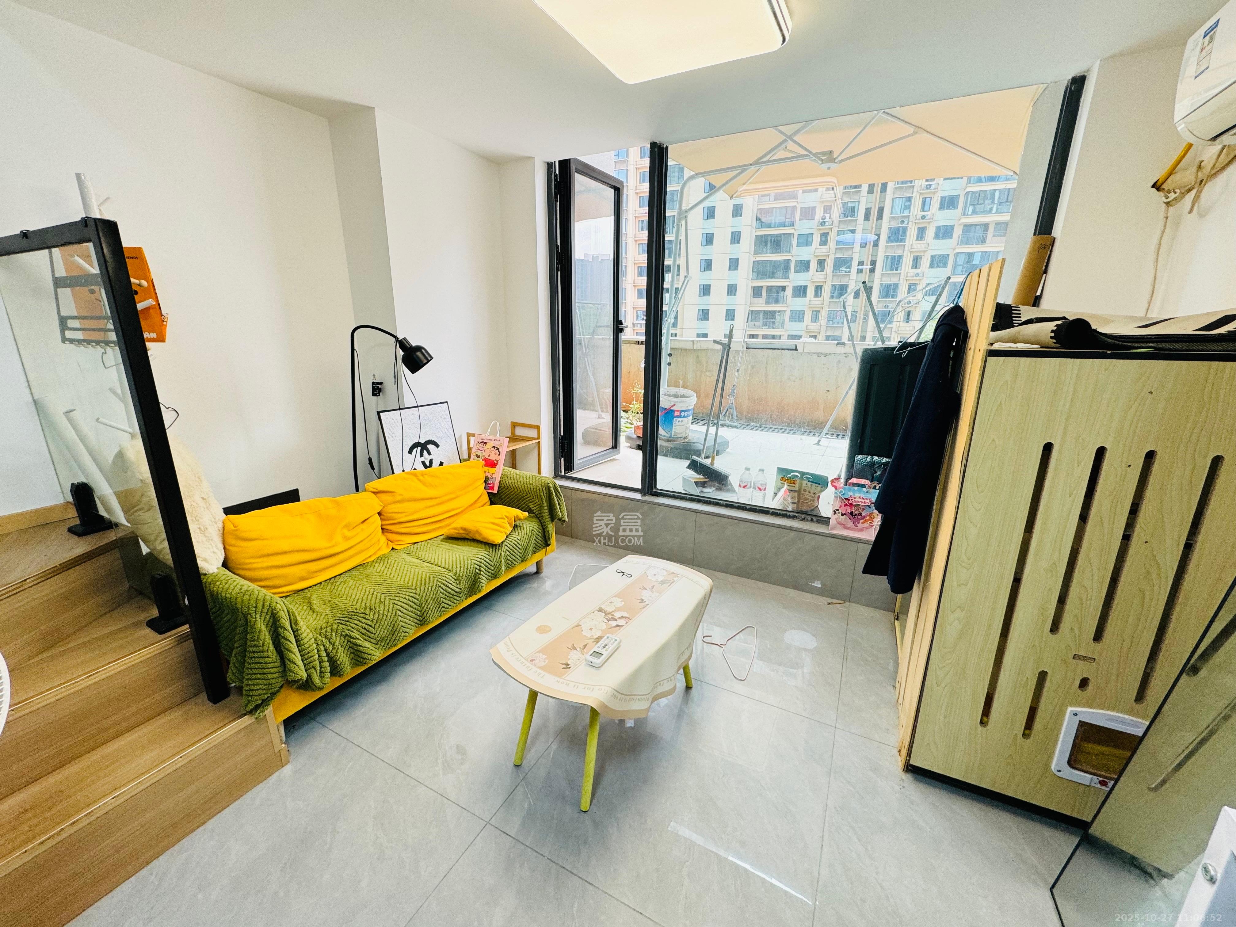 力高凤凰新天  1室1厅1卫    1750.0元/月 力高凤凰新天  1室1厅1卫    1750.0元/月室内图