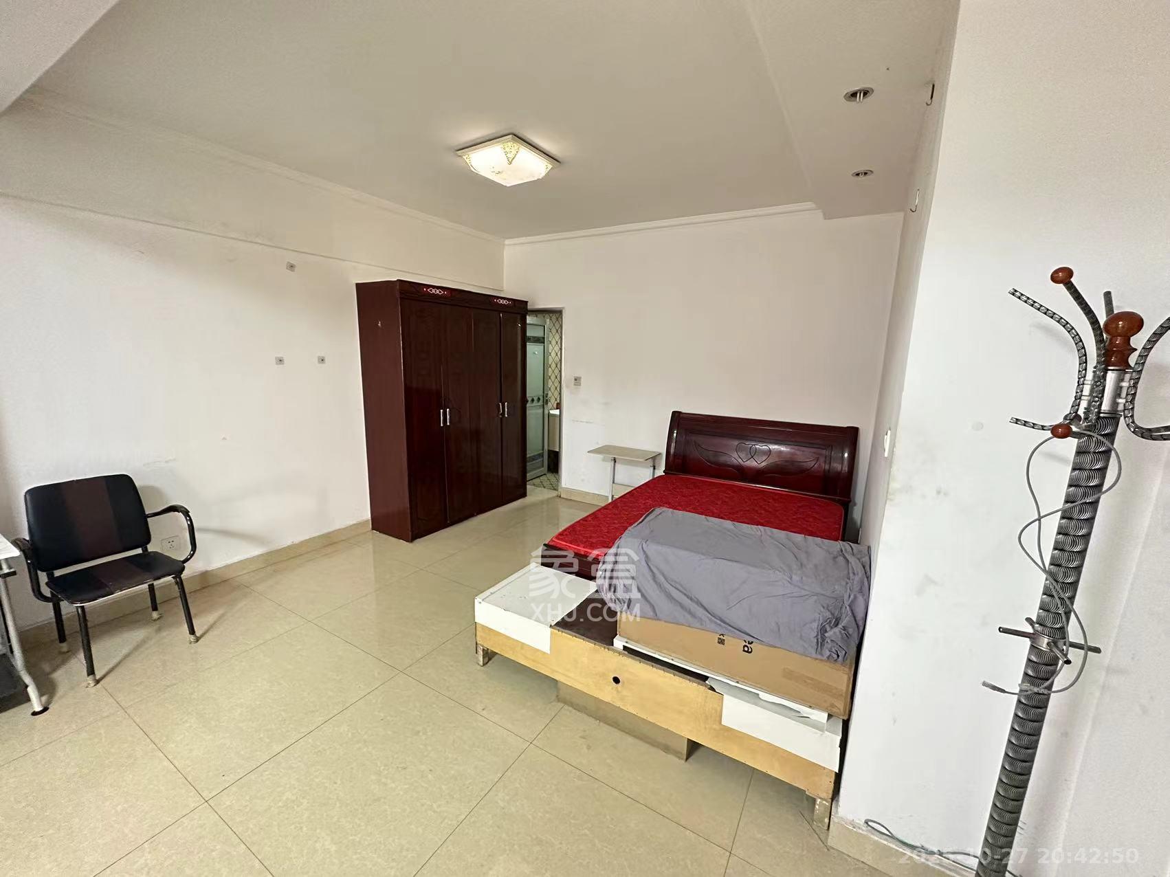 红公馆（前程丽景大厦）  1室1厅1卫    1400.0元/月室内图