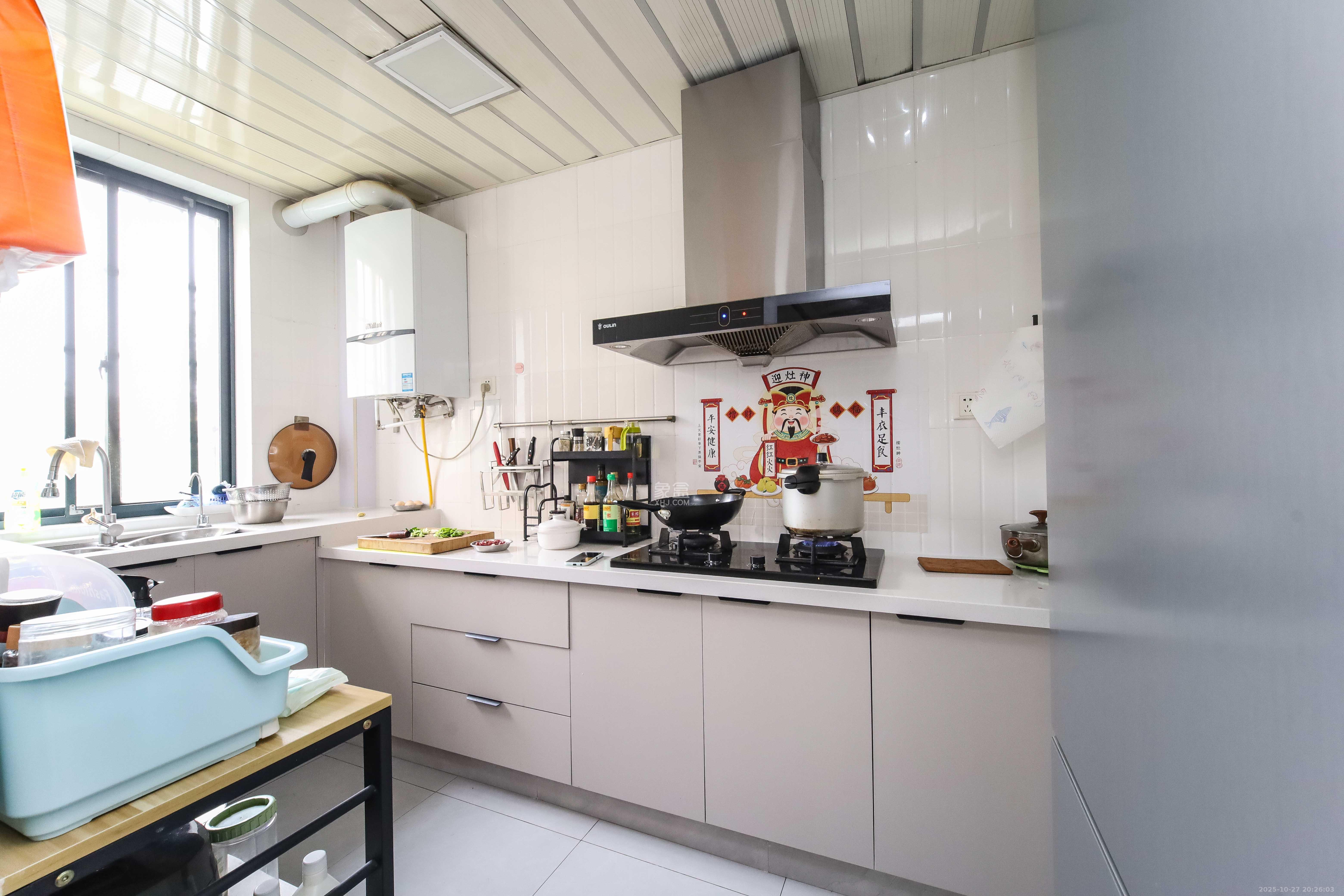 世嘉国际华城  3室2厅2卫    148.0万 世嘉国际华城  3室2厅2卫    148.0万厨房