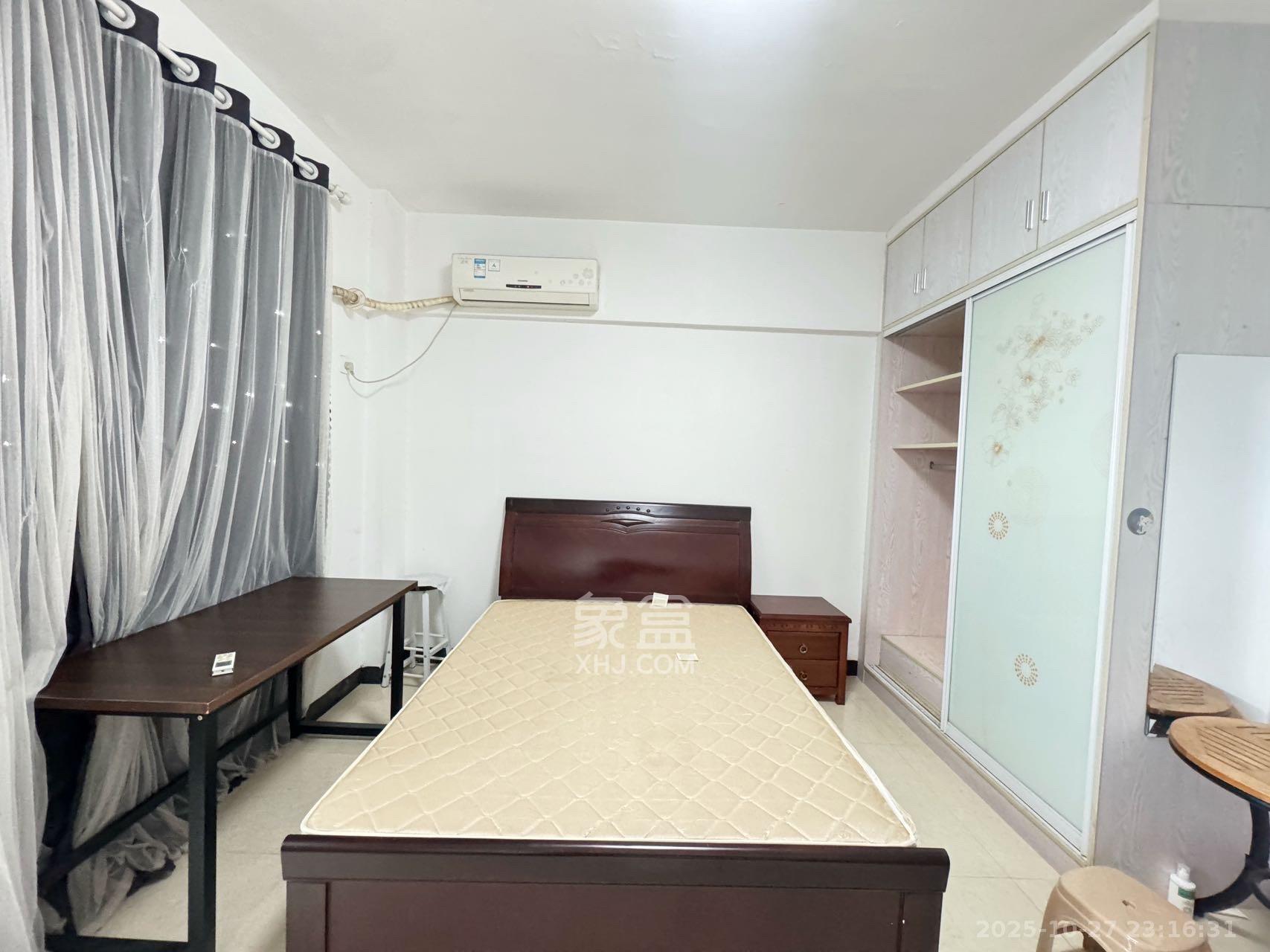 观湖公寓 1室1厅1卫 1500.0元/月 观湖公寓 1室1厅1卫 1500.0元/月室内图