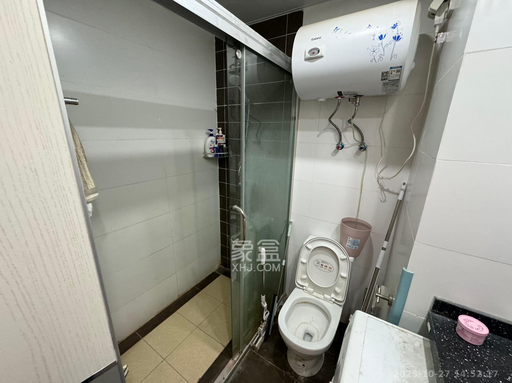 江山帝景哈佛  1室1厅1卫    1400.0元/月 江山帝景哈佛  1室1厅1卫    1400.0元/月室内图