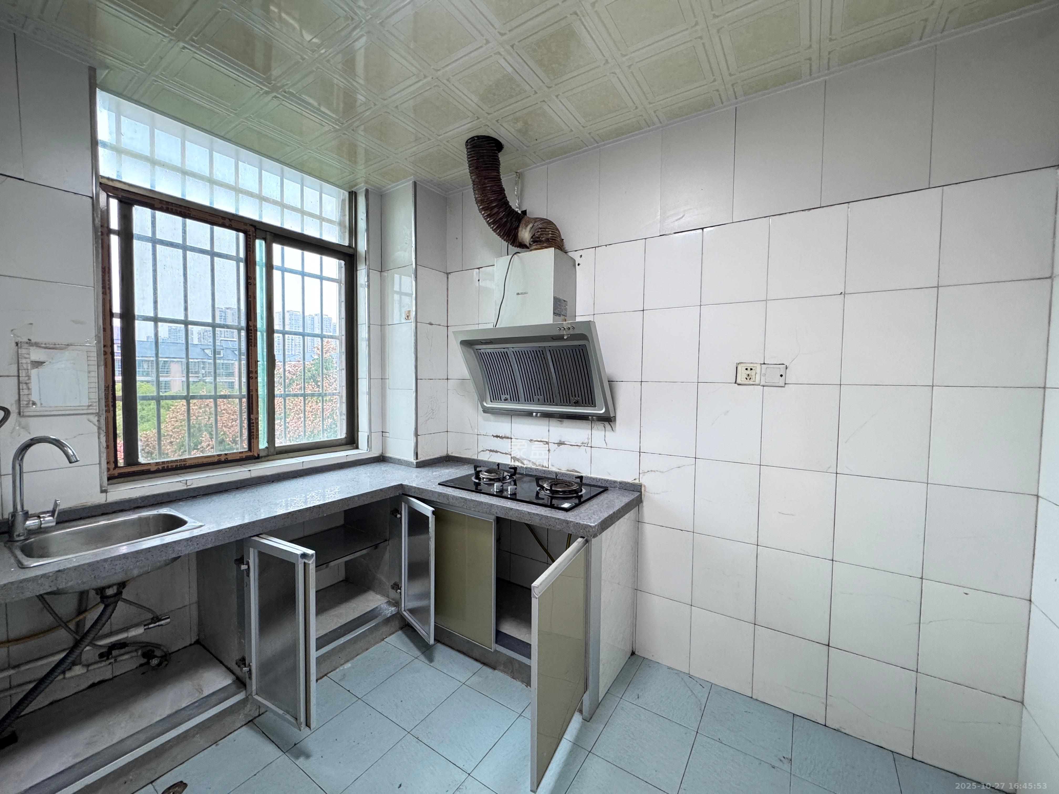 华美佳园(鄱阳佳园) 1室1厅0卫 1400.0元/月 华美佳园(鄱阳佳园) 1室1厅0卫 1400.0元/月室内图