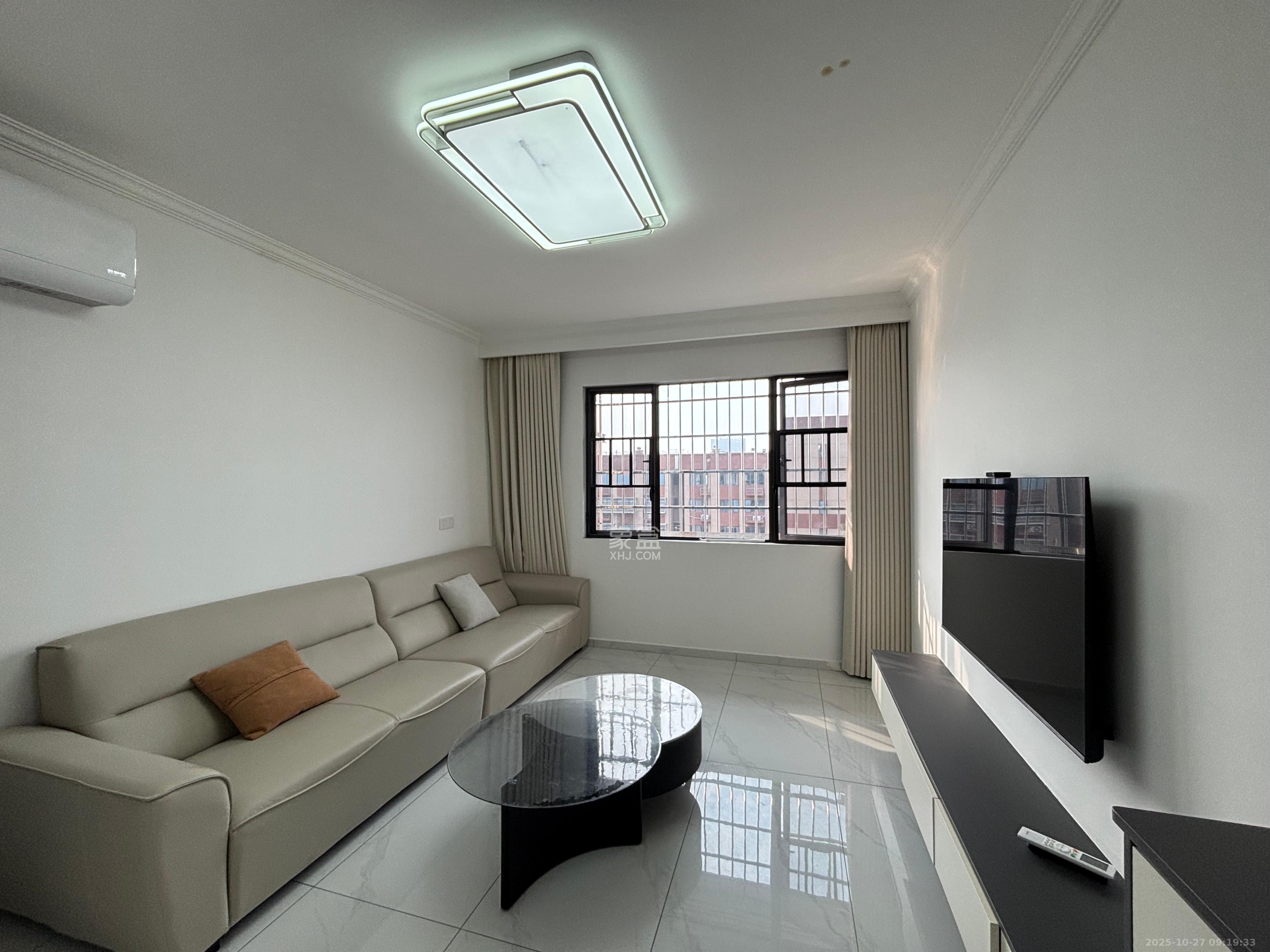 金塘家园  2室1厅1卫    2200.0元/月