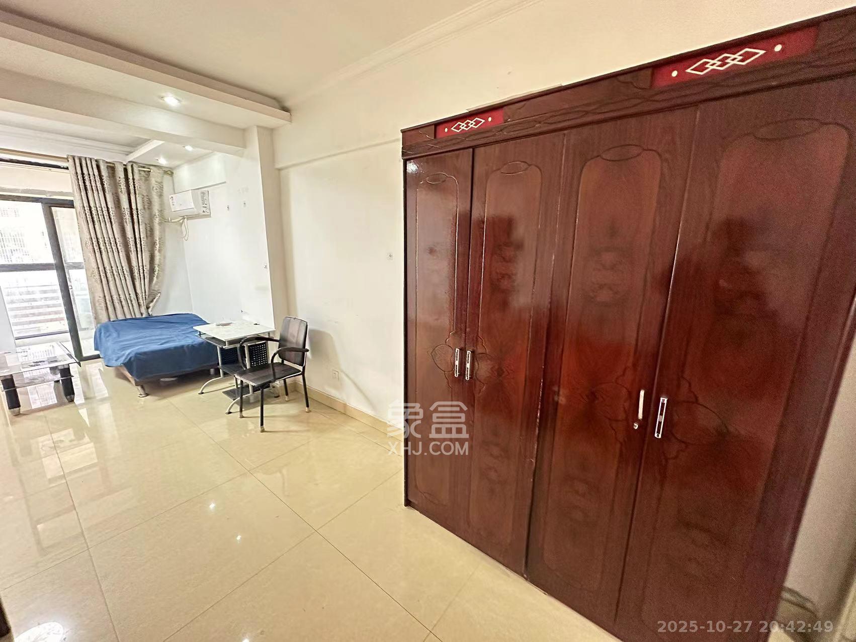 红公馆（前程丽景大厦）  1室1厅1卫    1400.0元/月室内图