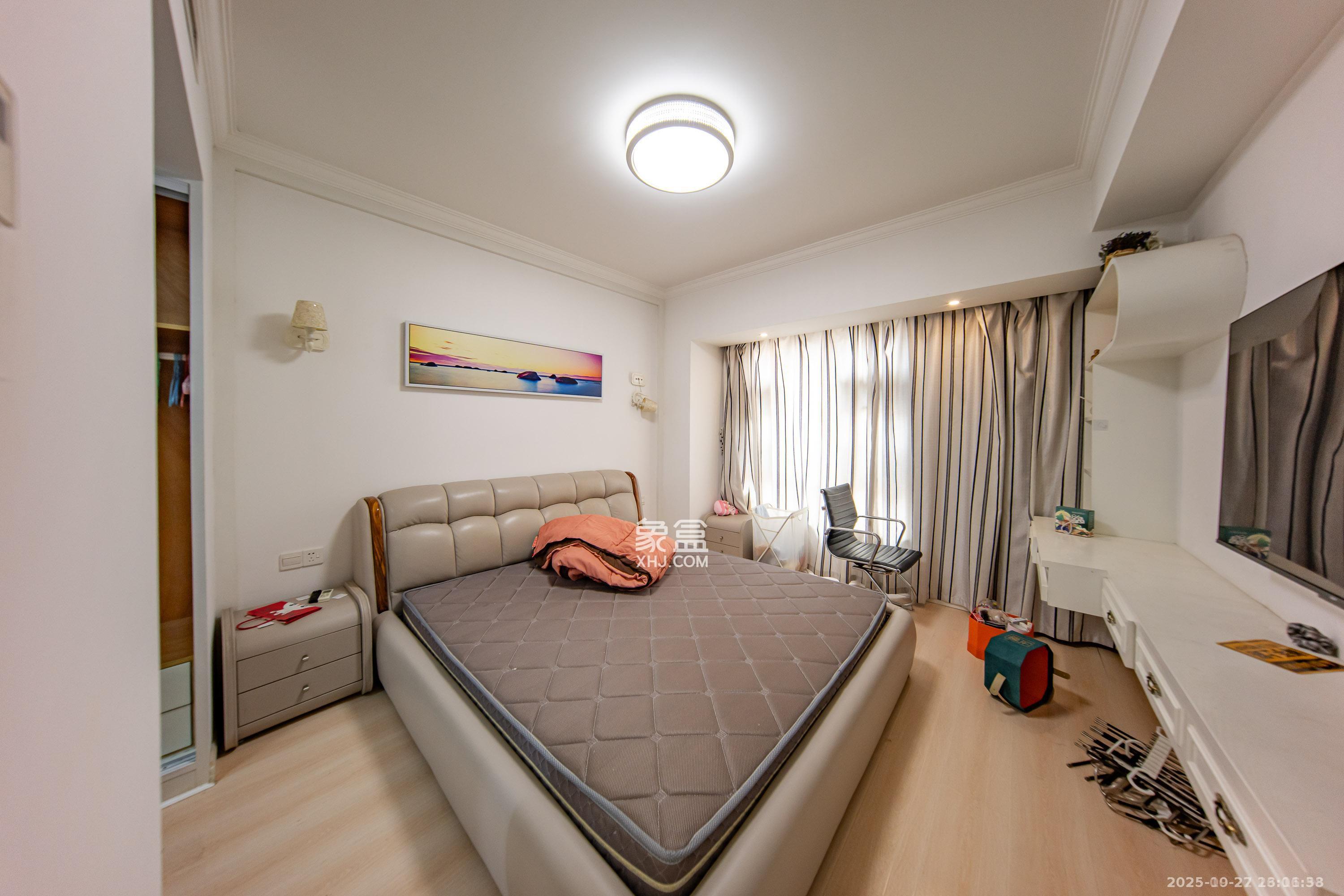 米兰春天 3室2厅2卫 2300.0元/月 米兰春天 3室2厅2卫 2300.0元/月室内图