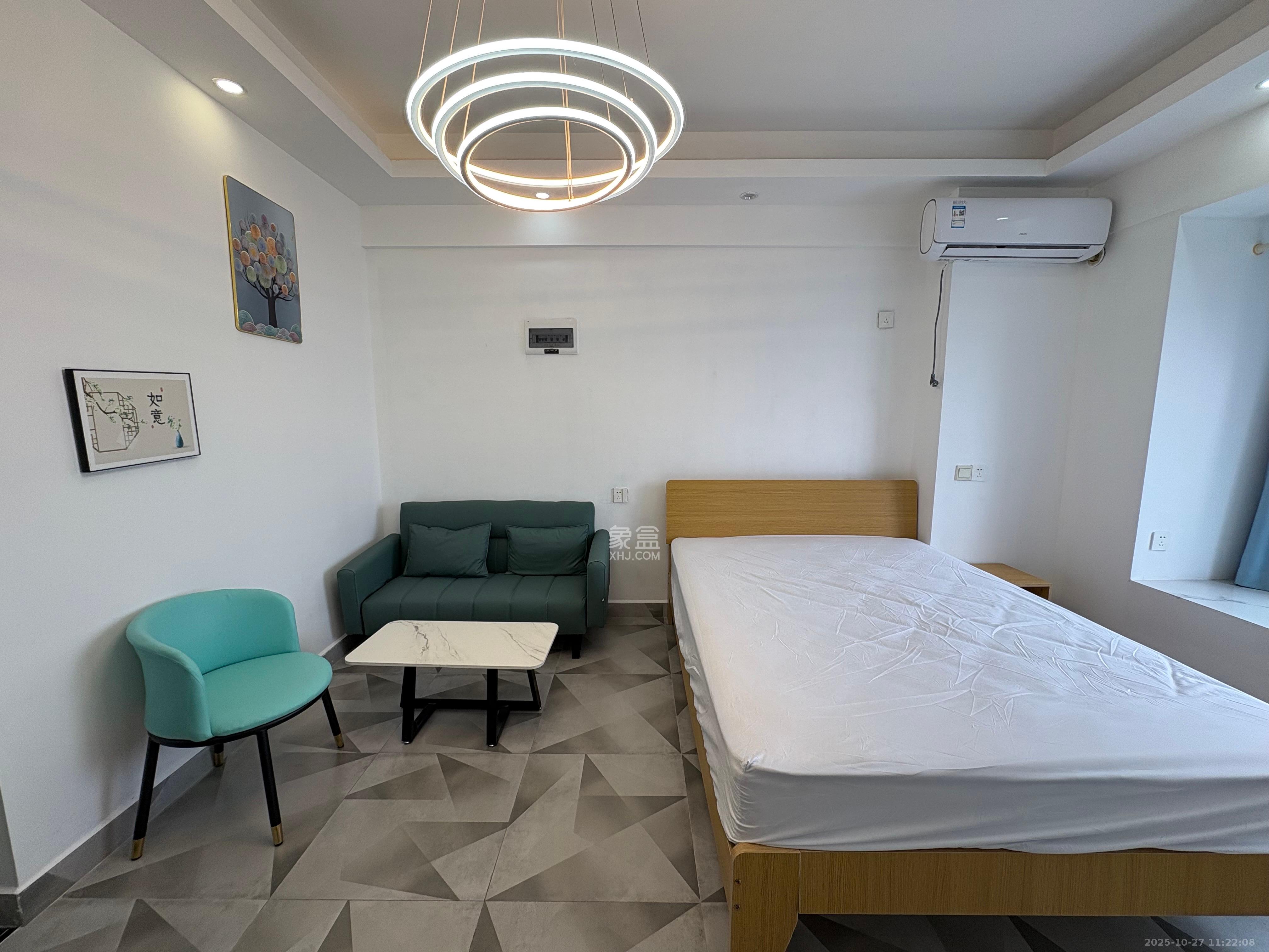 芙蓉万国城MOMA(卓越汇富苑)  1室1厅1卫    1300.0元/月 芙蓉万国城MOMA(卓越汇富苑)  1室1厅1卫    1300.0元/月室内图