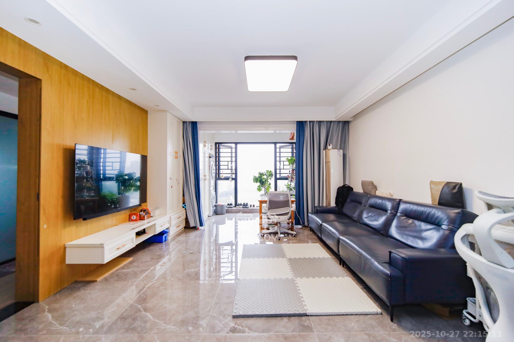 鑫苑木莲世家  3室2厅2卫    130.0万