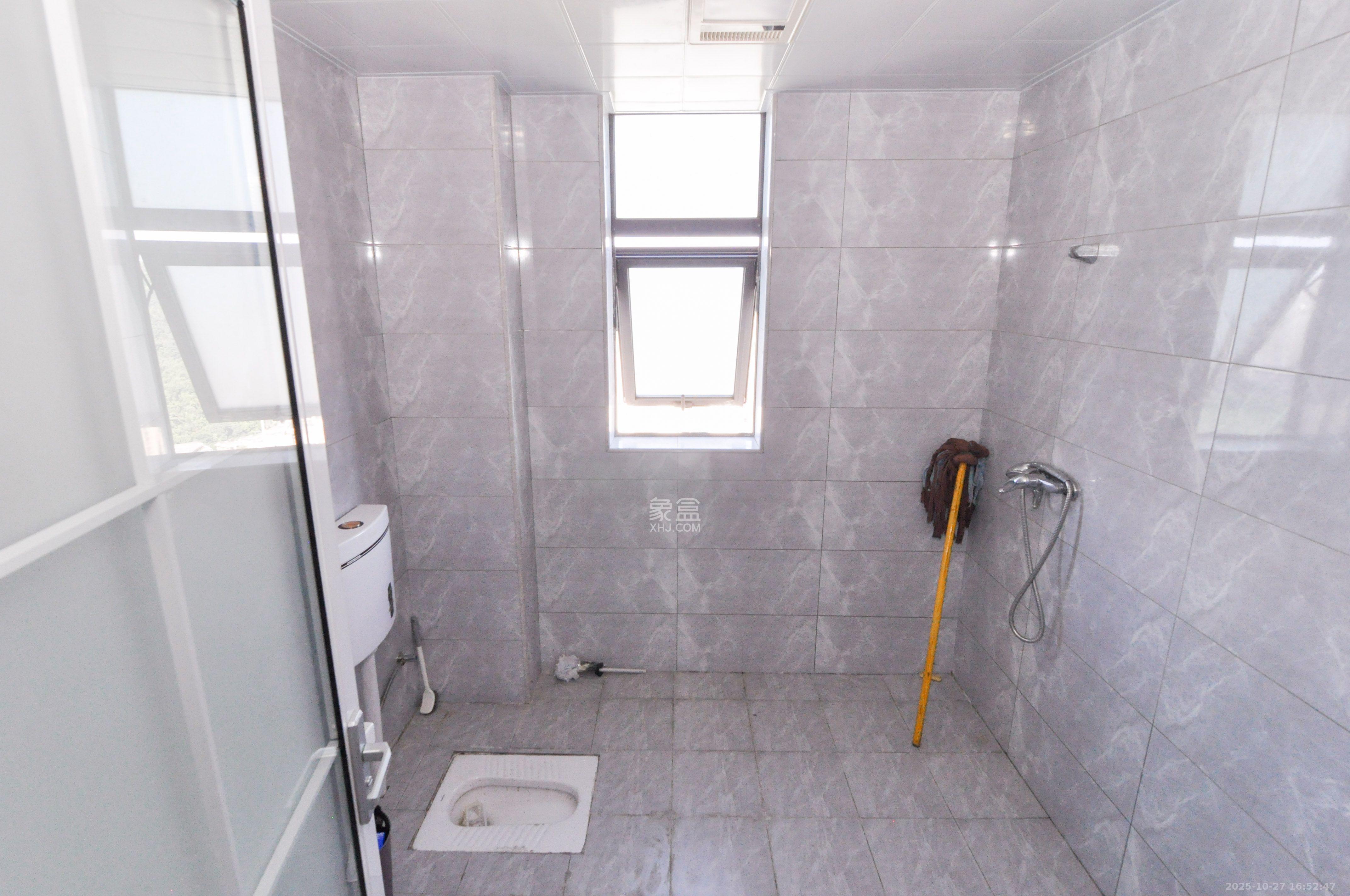 佳兆业云顶梅溪湖（佳兆业梅溪荟）  4室2厅2卫    3500.0元/月室内图