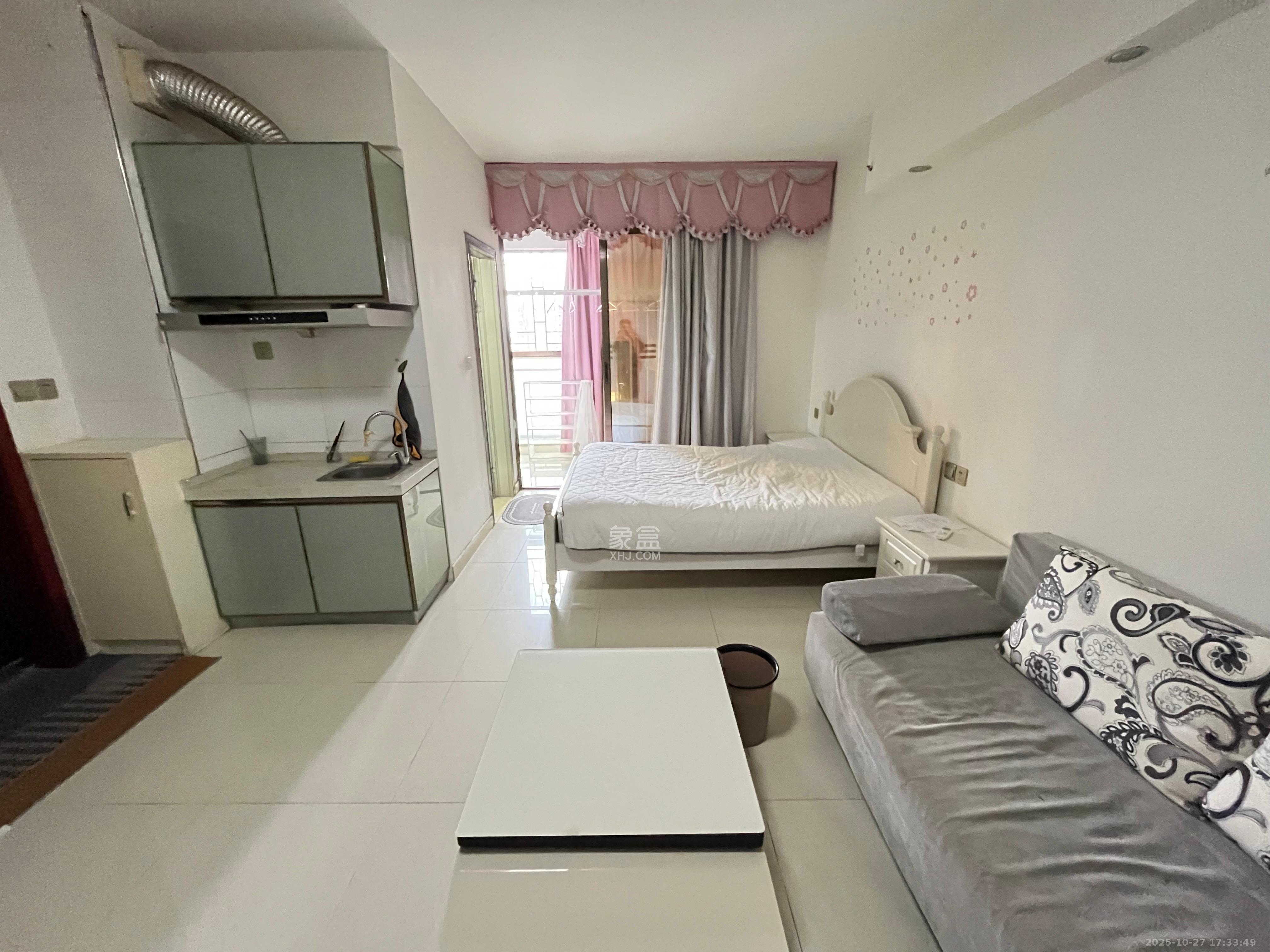 君悦紫园  1室1厅1卫    1700.0元/月室内图