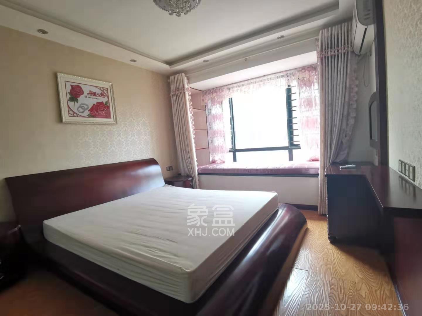 凯轩云顶  2室2厅1卫    2700.0元/月 凯轩云顶  2室2厅1卫    2700.0元/月室内图