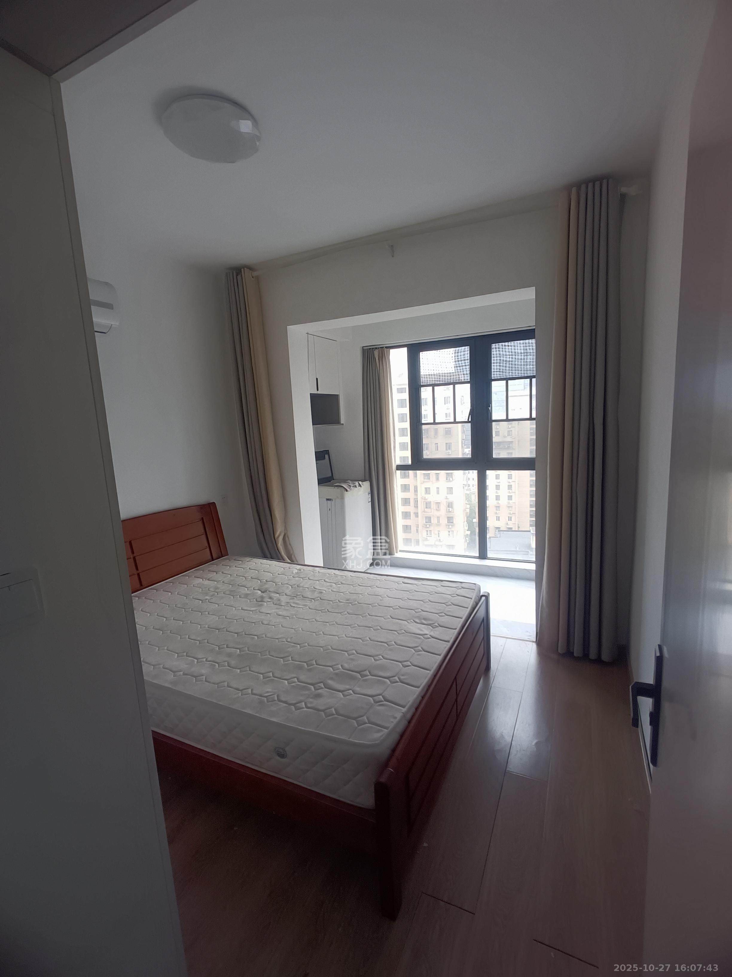 韭菜园嘉苑  2室1厅1卫    3000.0元/月 韭菜园嘉苑  2室1厅1卫    3000.0元/月室内图