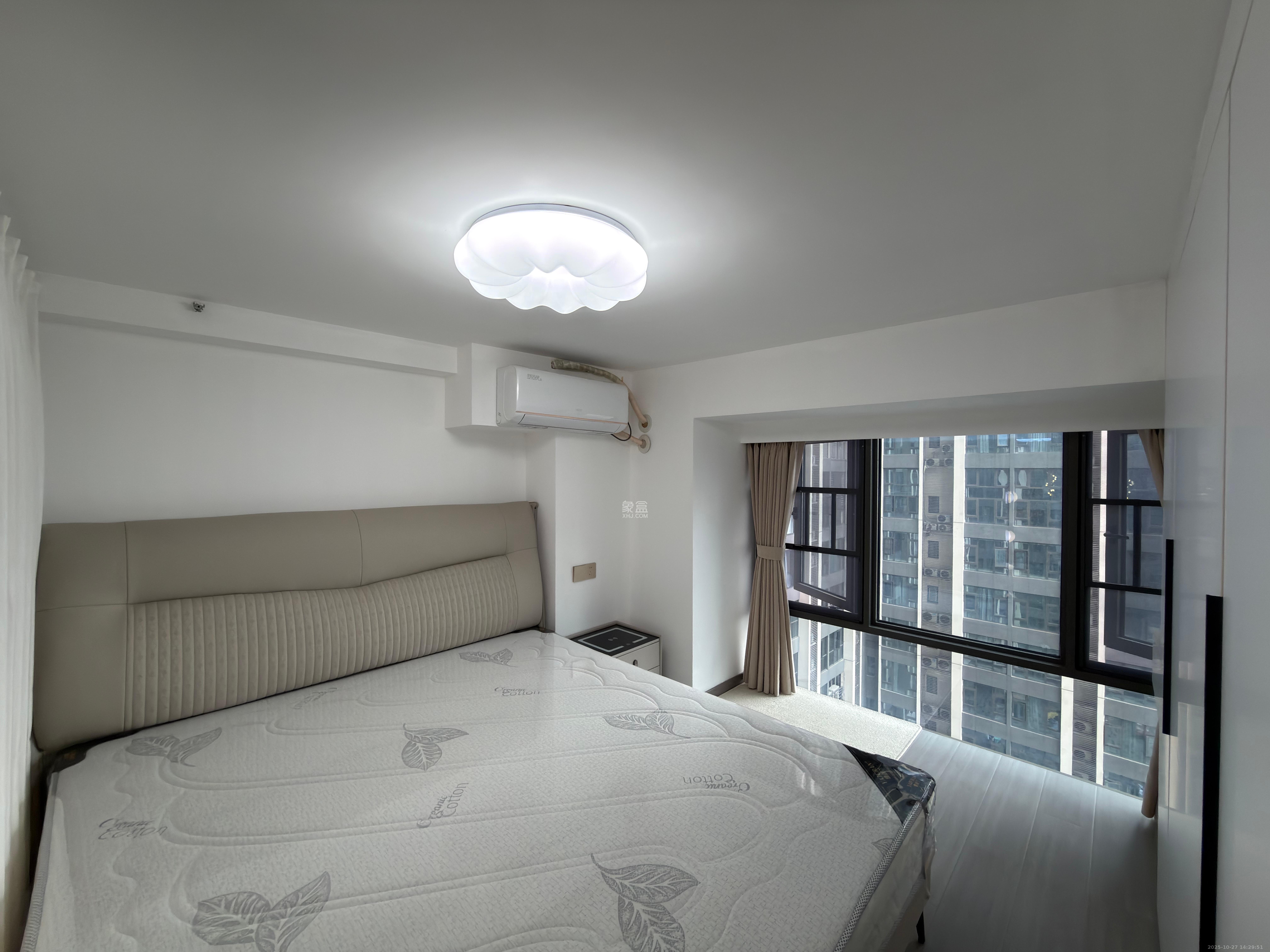 时代MOMA云PARK  2室1厅1卫    2700.0元/月 时代MOMA云PARK  2室1厅1卫    2700.0元/月室内图