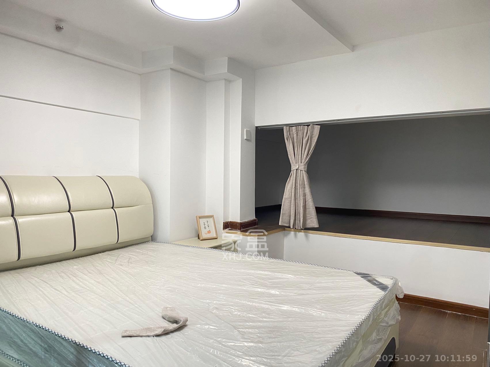 中海阅溪府 2室1厅1卫 2000.0元/月 中海阅溪府 2室1厅1卫 2000.0元/月室内图