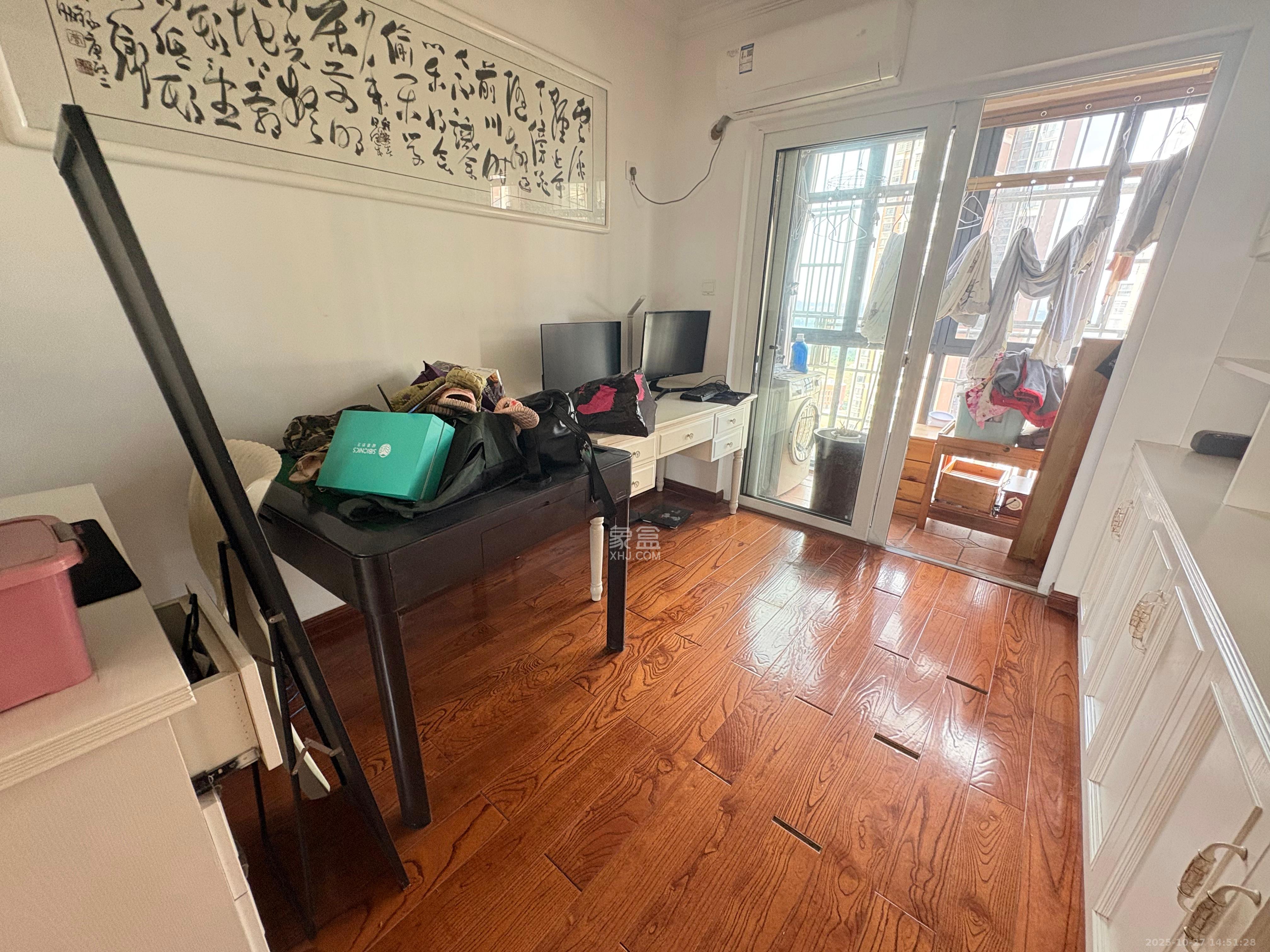 山水湾  4室2厅2卫    2300.0元/月 山水湾  4室2厅2卫    2300.0元/月室内图