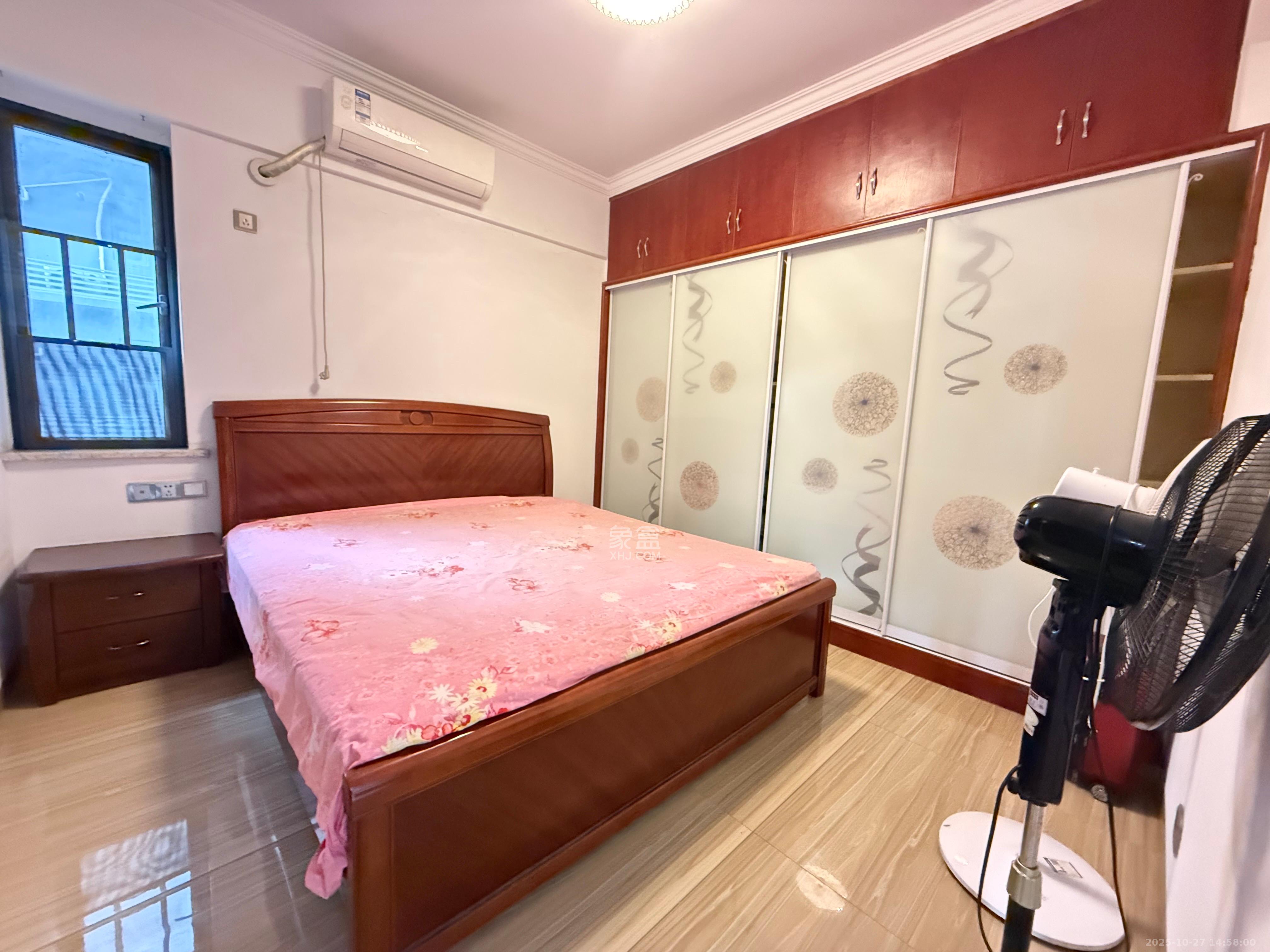 恒基凯旋门一二期 4室2厅2卫 2600.0元/月 恒基凯旋门一二期 4室2厅2卫 2600.0元/月室内图