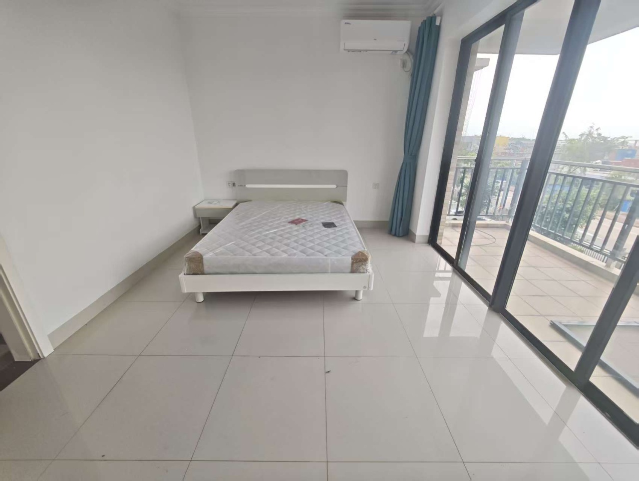 环强御景湾  3室2厅2卫    3200.0元/月室内图