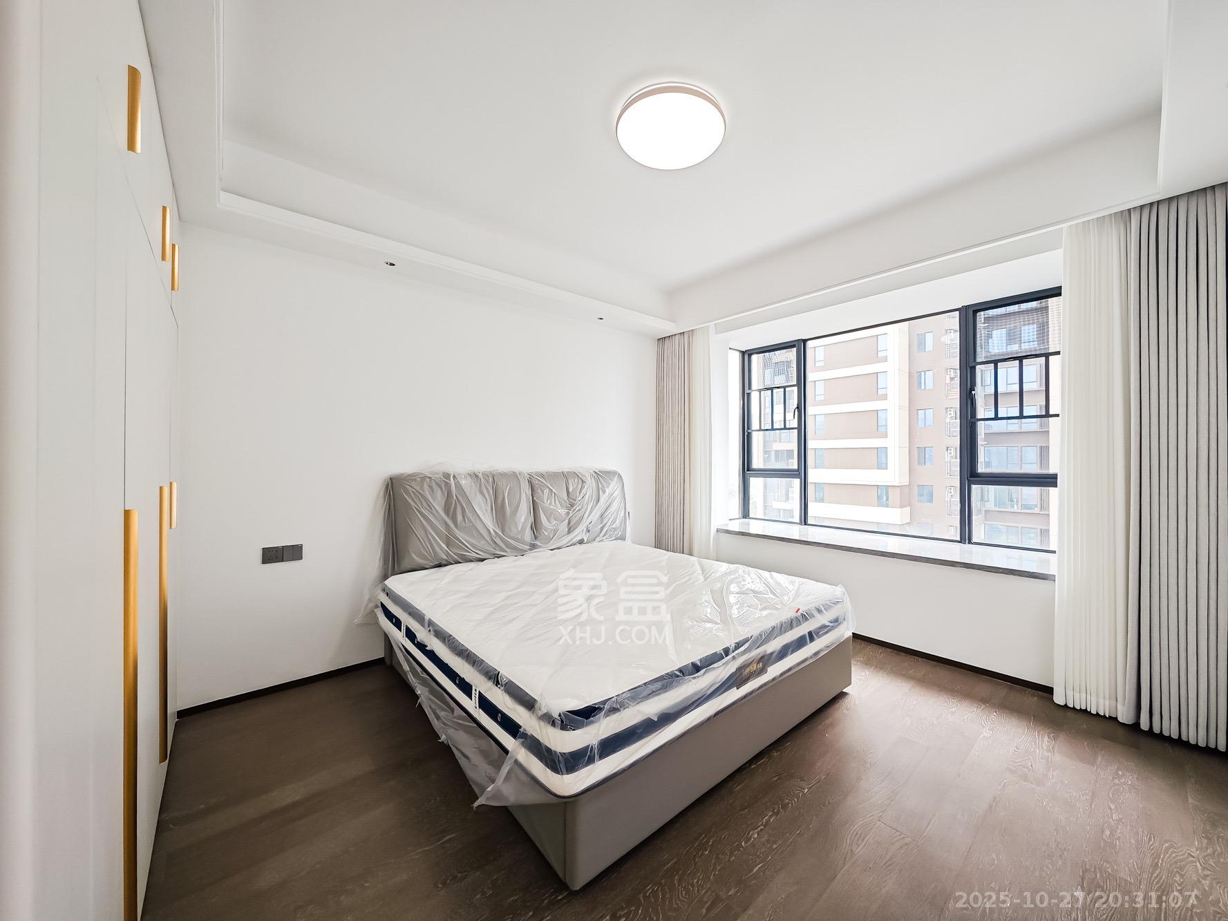 中欣楚天御府B区观澜  4室2厅2卫    11000.0元/月 中欣楚天御府B区观澜  4室2厅2卫    11000.0元/月室内图