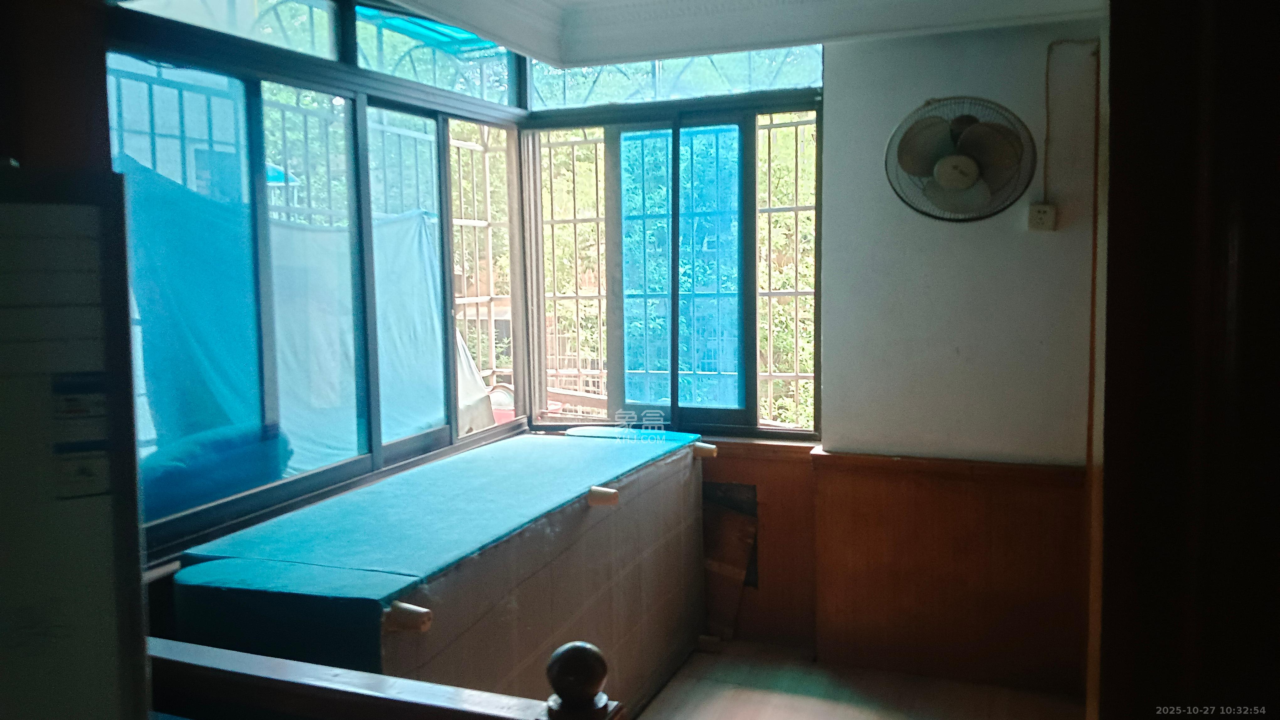 长钢宿舍小区  3室2厅1卫    1800.0元/月室内图