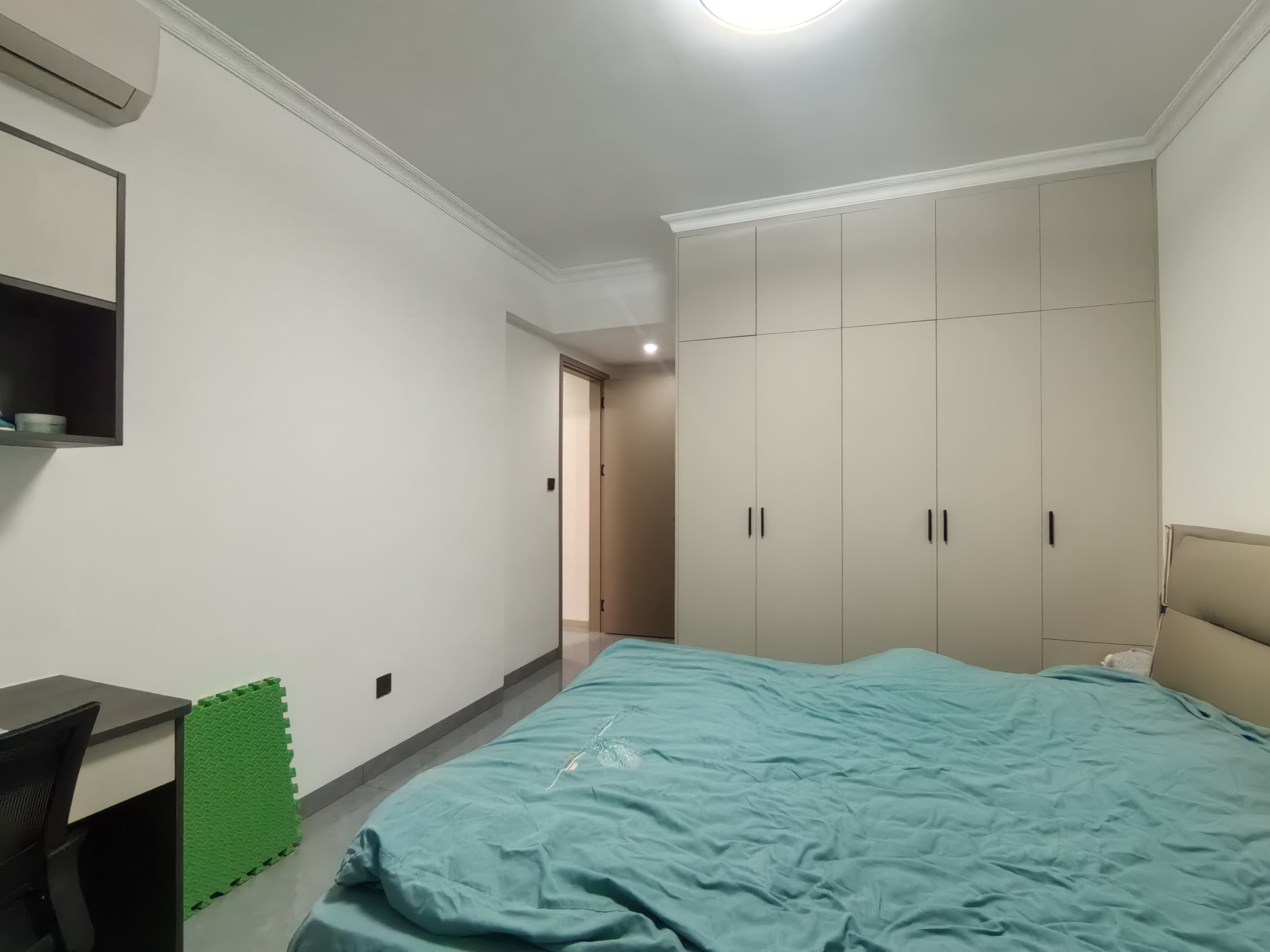 大汉龙城 3室2厅2卫 75.8万 大汉龙城 3室2厅2卫 75.8万卧室