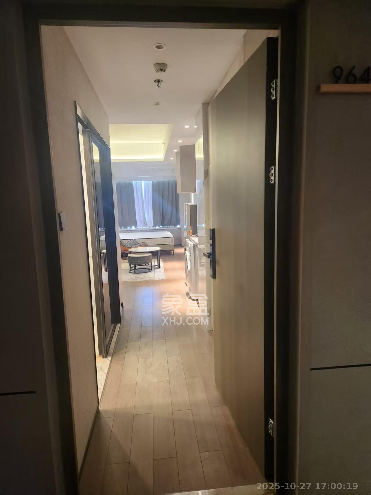 达美涧溪山  1室1厅1卫    2400.0元/月室内图