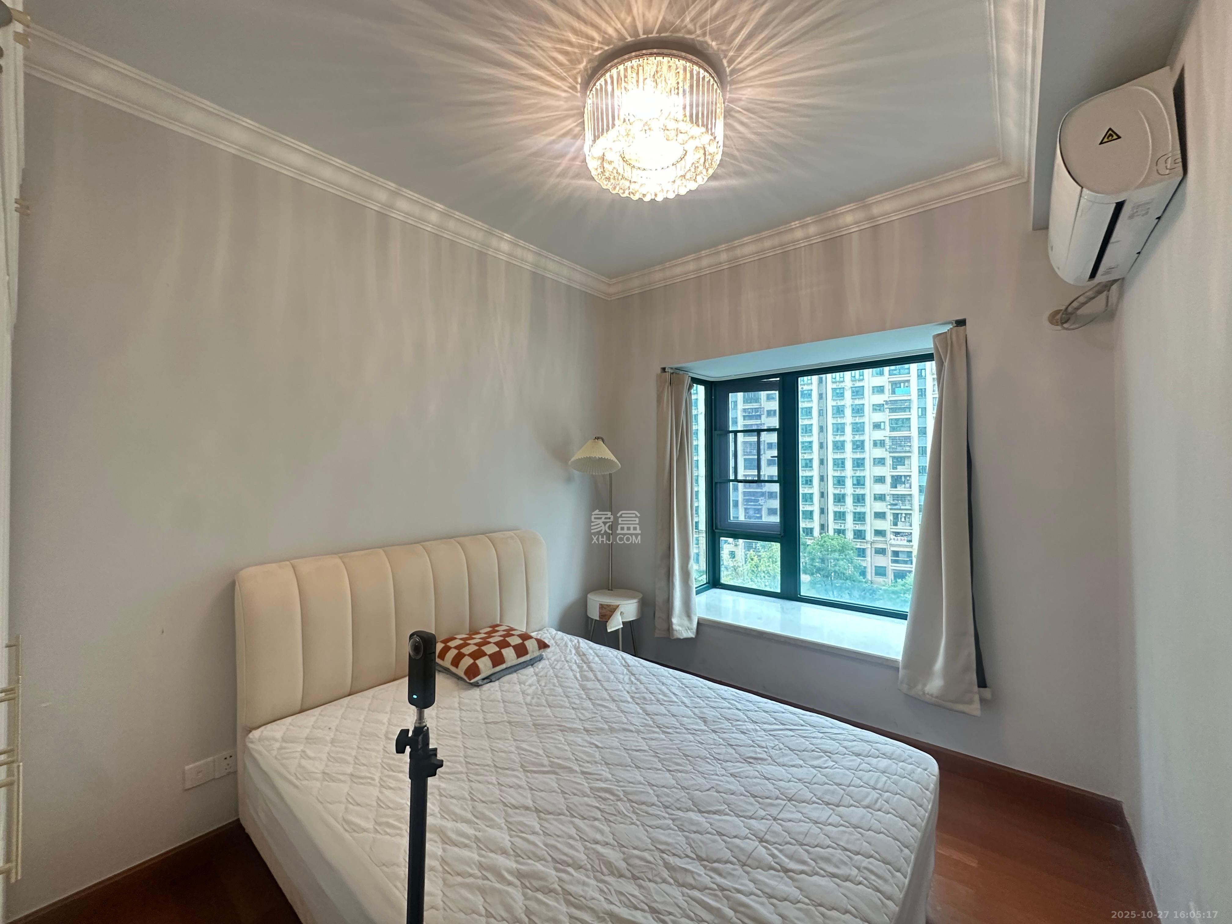 恒大雅苑 3室2厅2卫 2800.0元/月 恒大雅苑 3室2厅2卫 2800.0元/月室内图