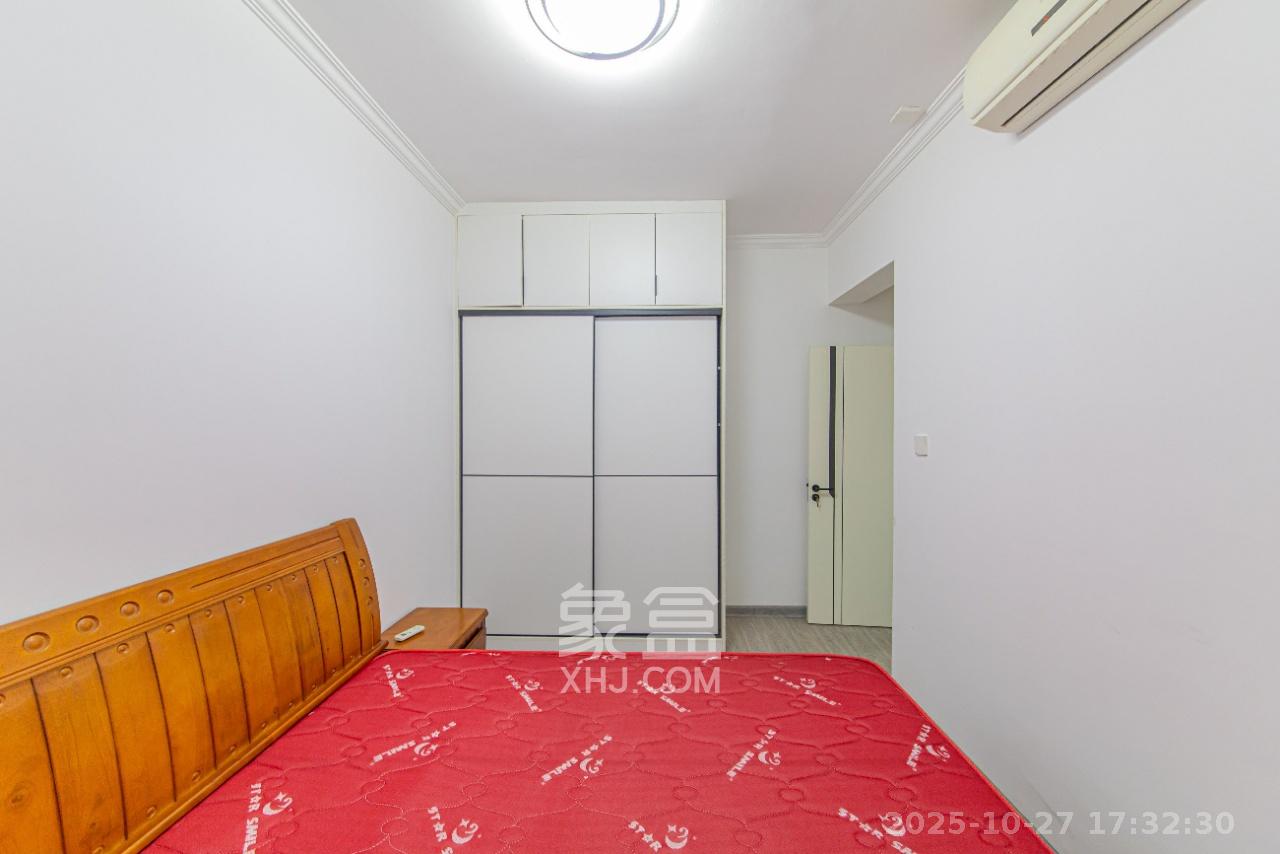 金房奥斯卡  3室2厅1卫    2000.0元/月室内图